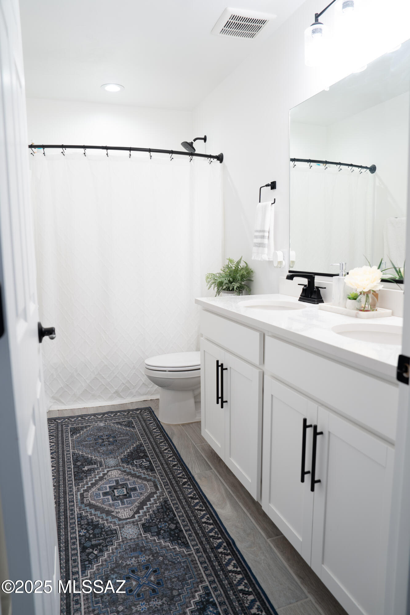 10170 S Rolling Water Drive