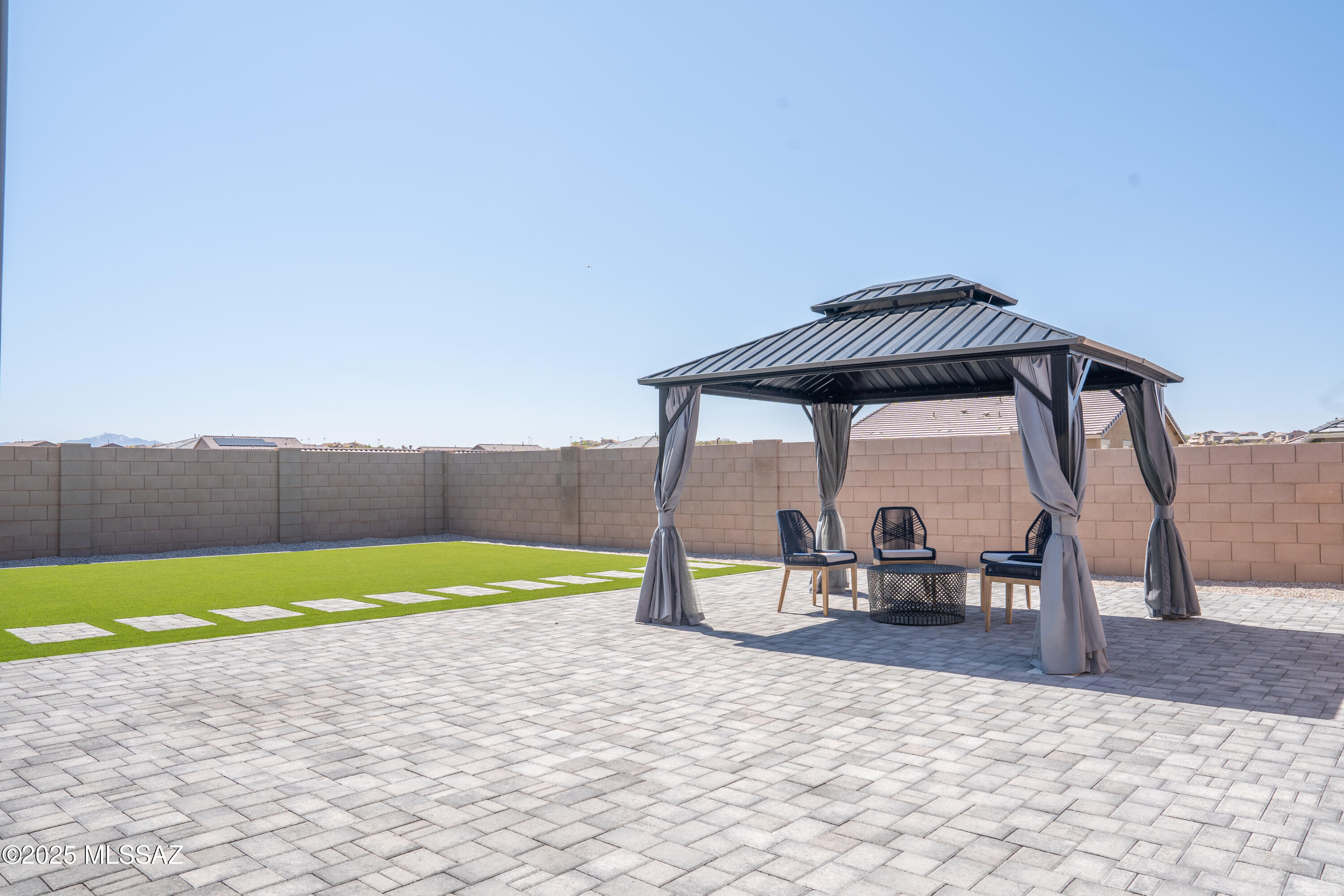 10170 S Rolling Water Drive