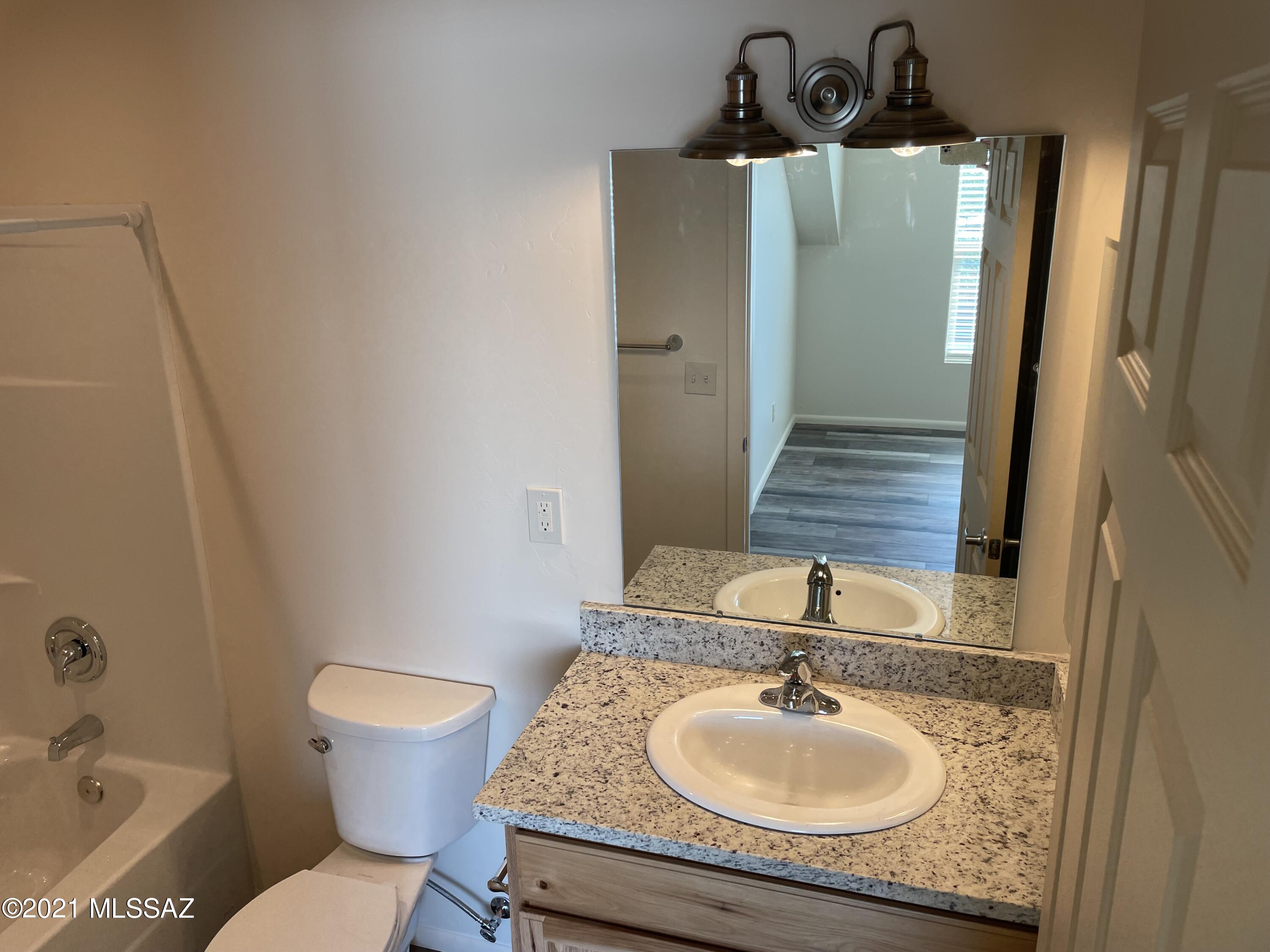 2545 E Spring Street Unit: 2