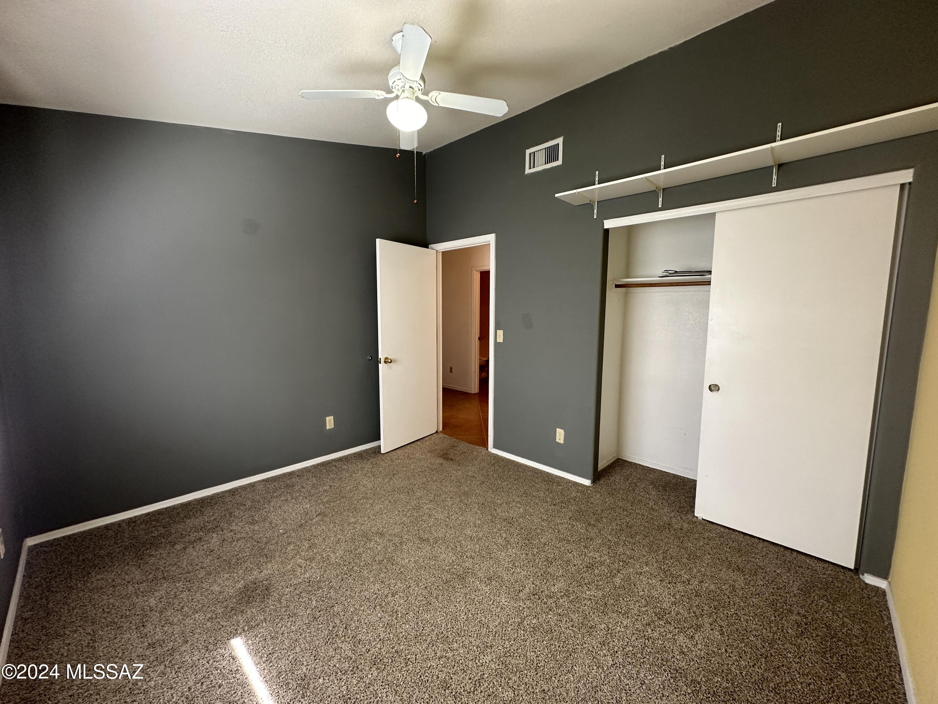 8673 S Desert Dove Drive