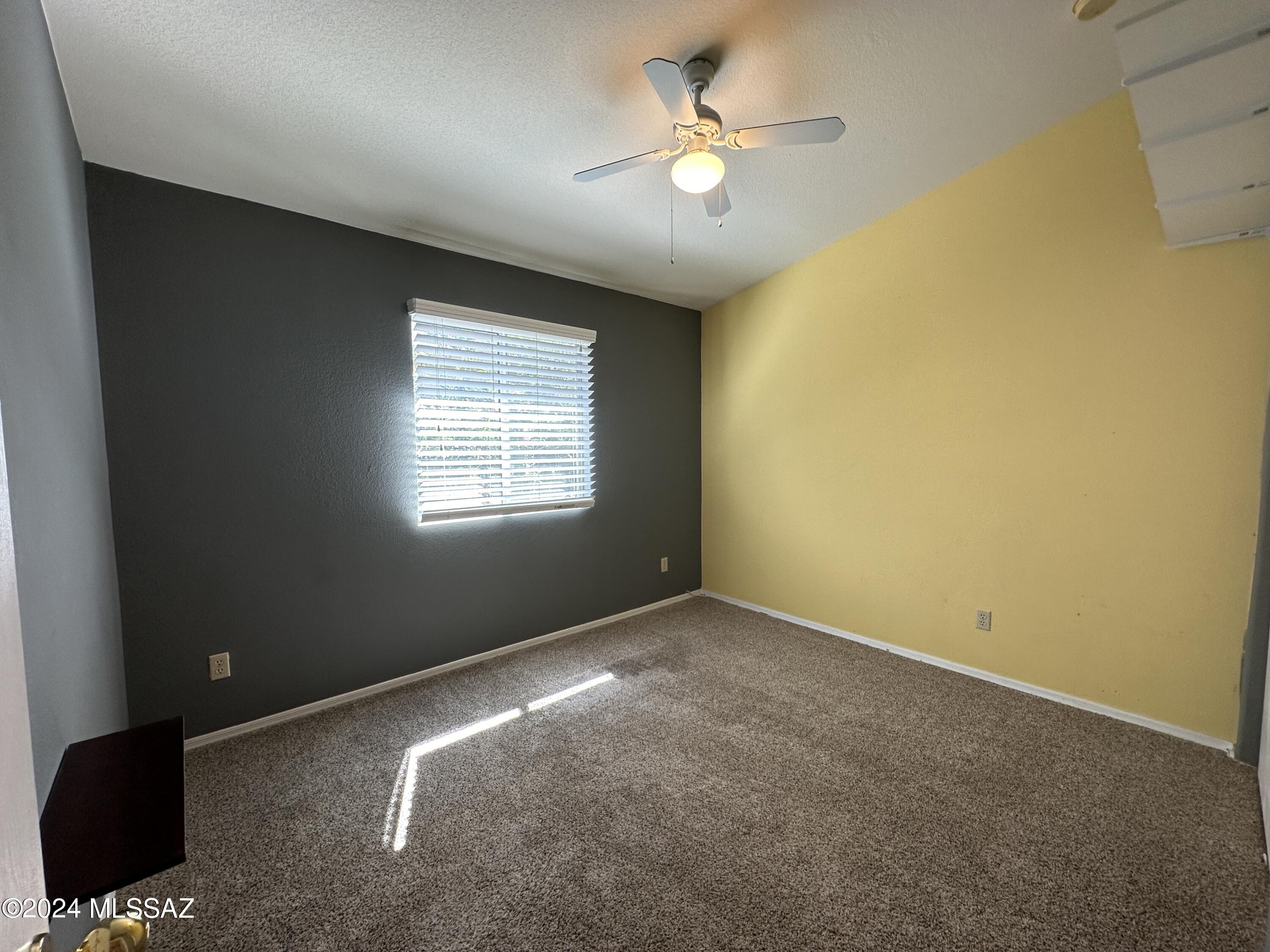 8673 S Desert Dove Drive