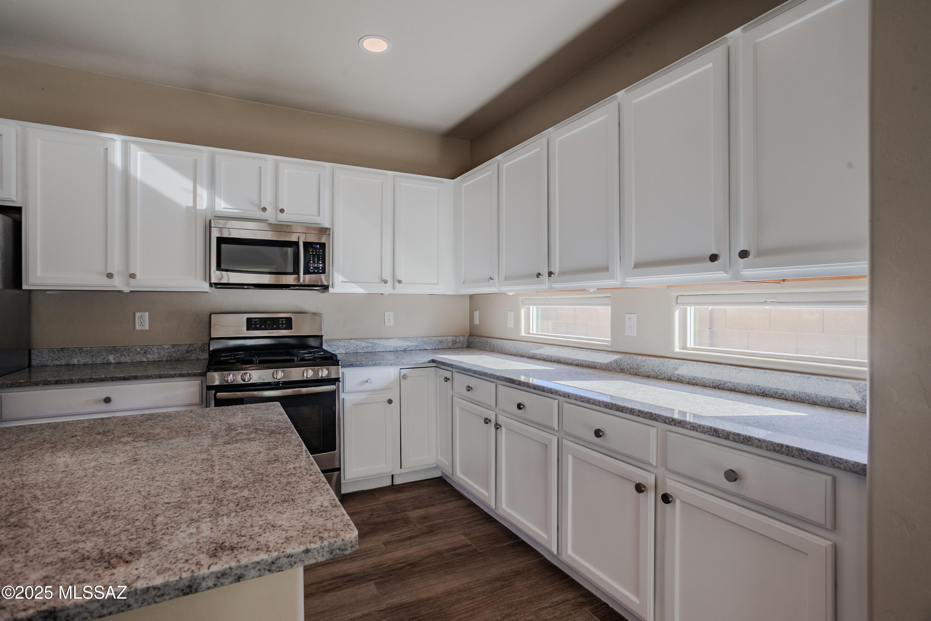 6161 N Placita San Agustin