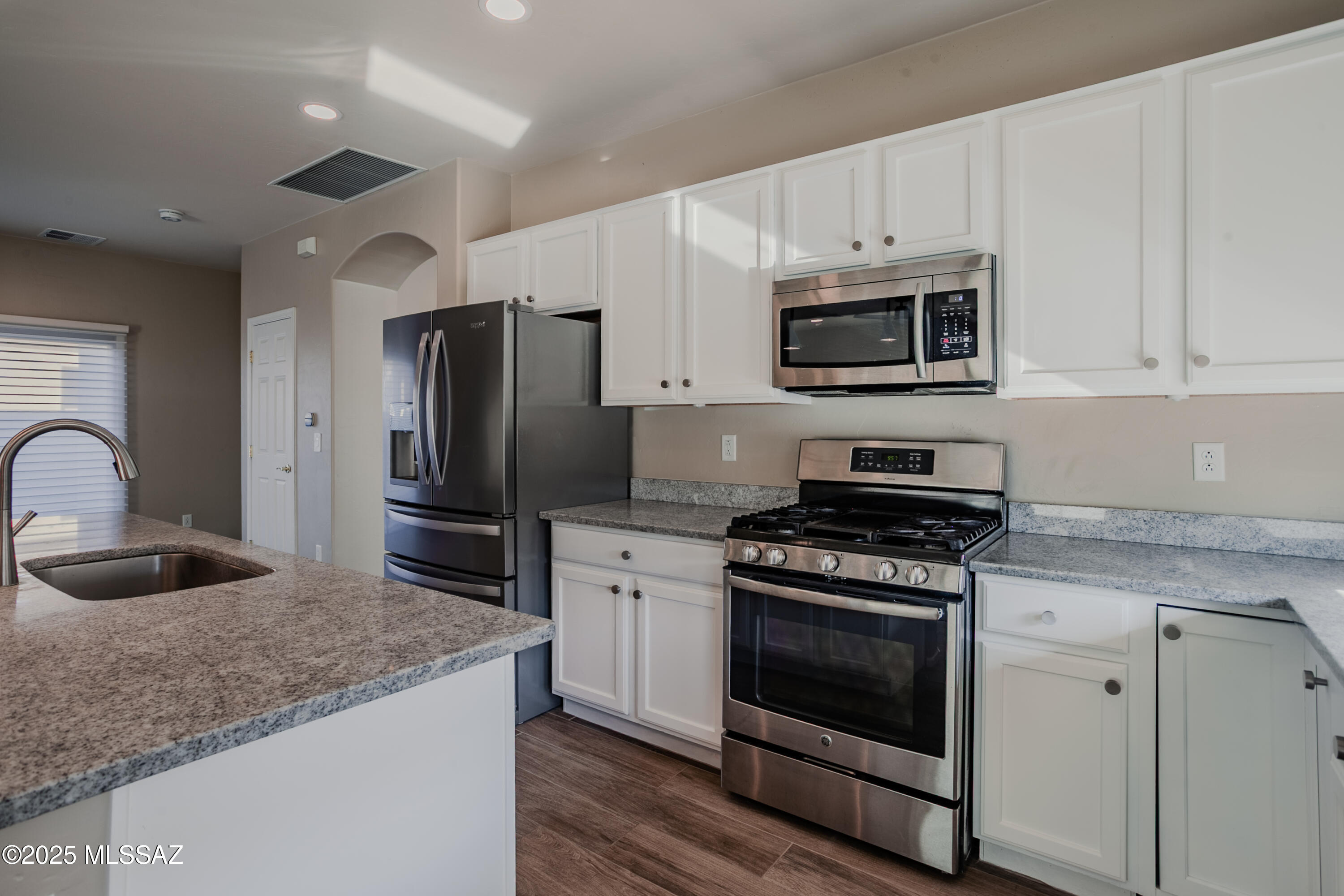 6161 N Placita San Agustin