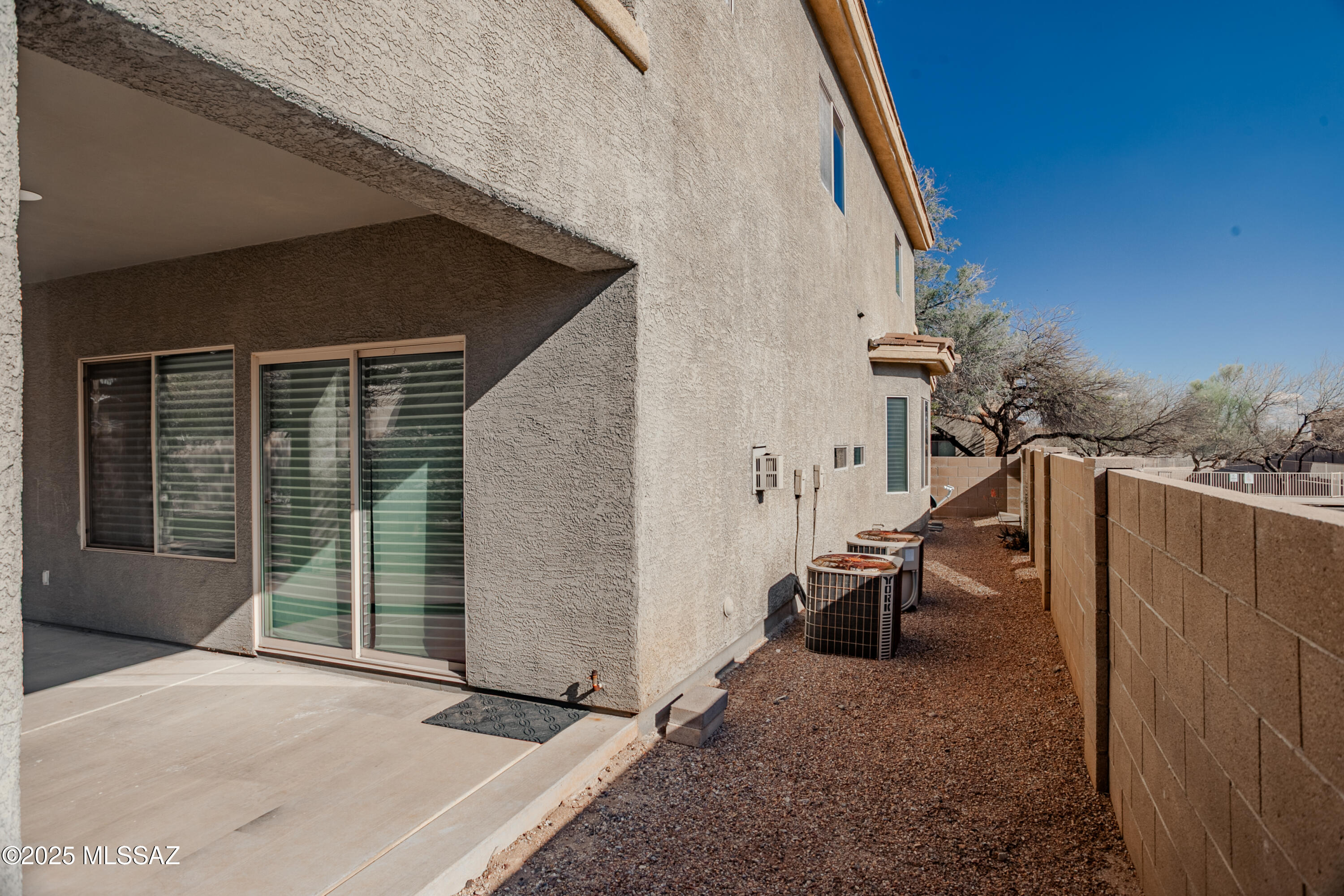 6161 N Placita San Agustin