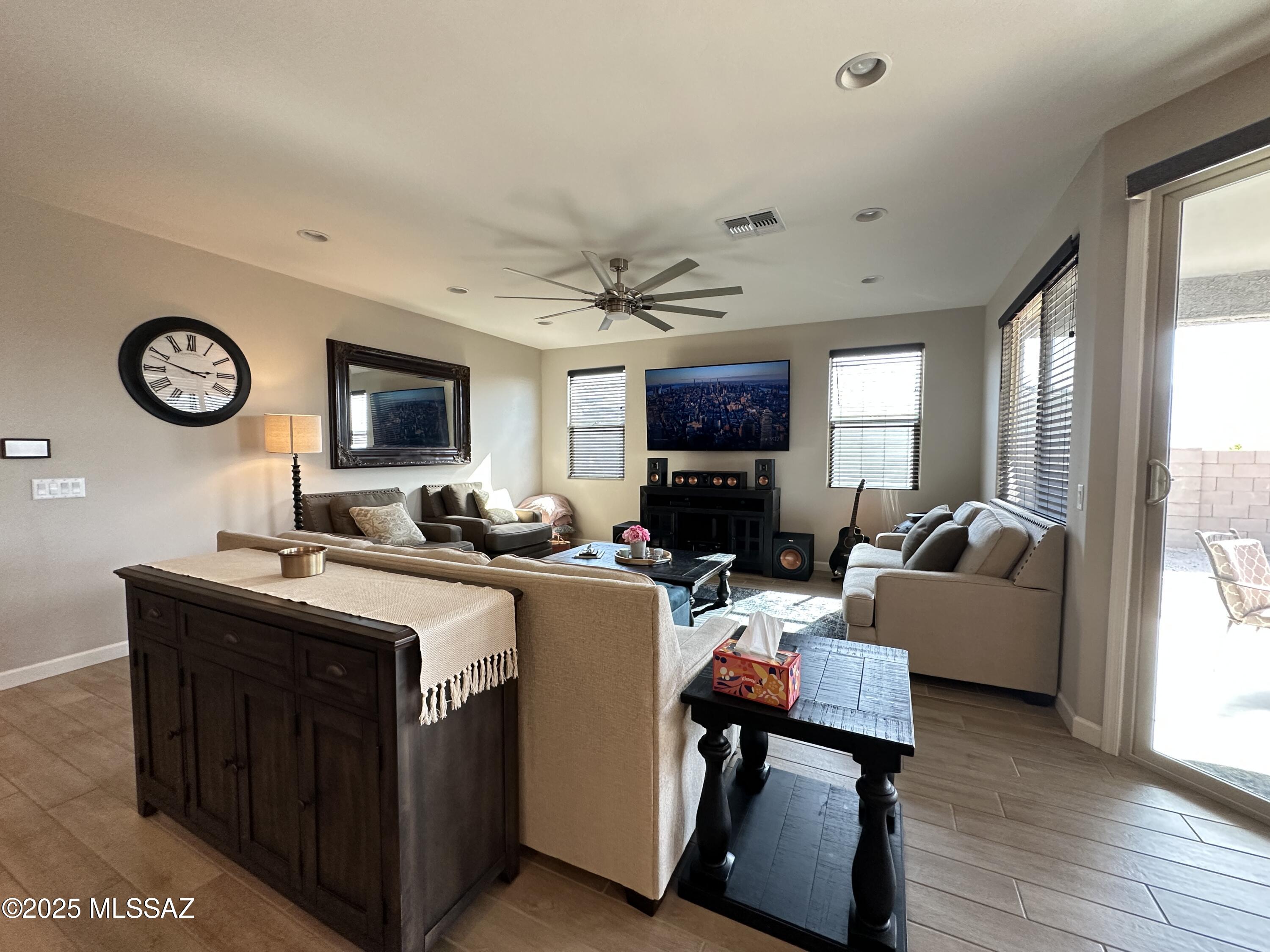 2238 W Azure Creek Loop