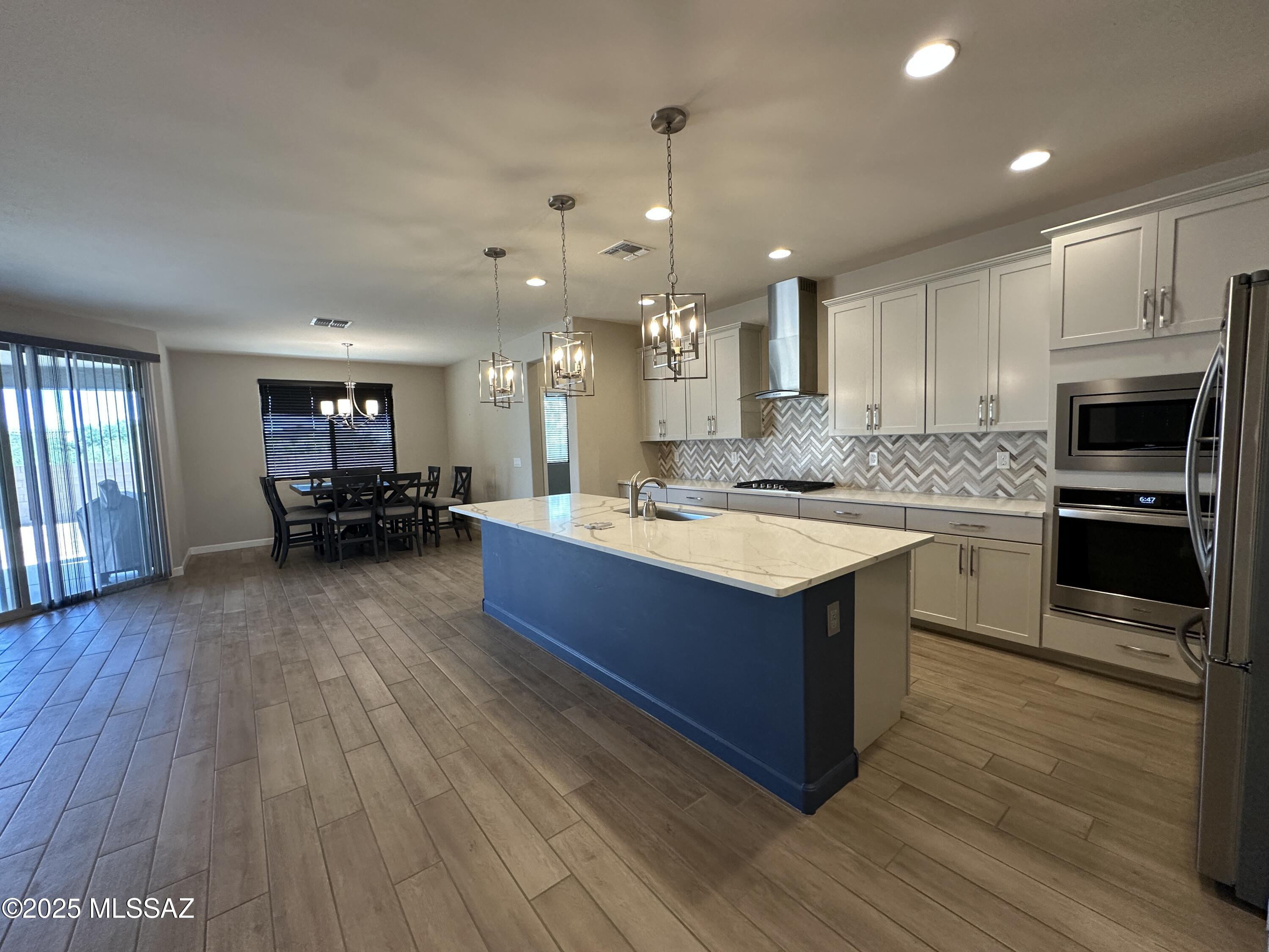 2238 W Azure Creek Loop
