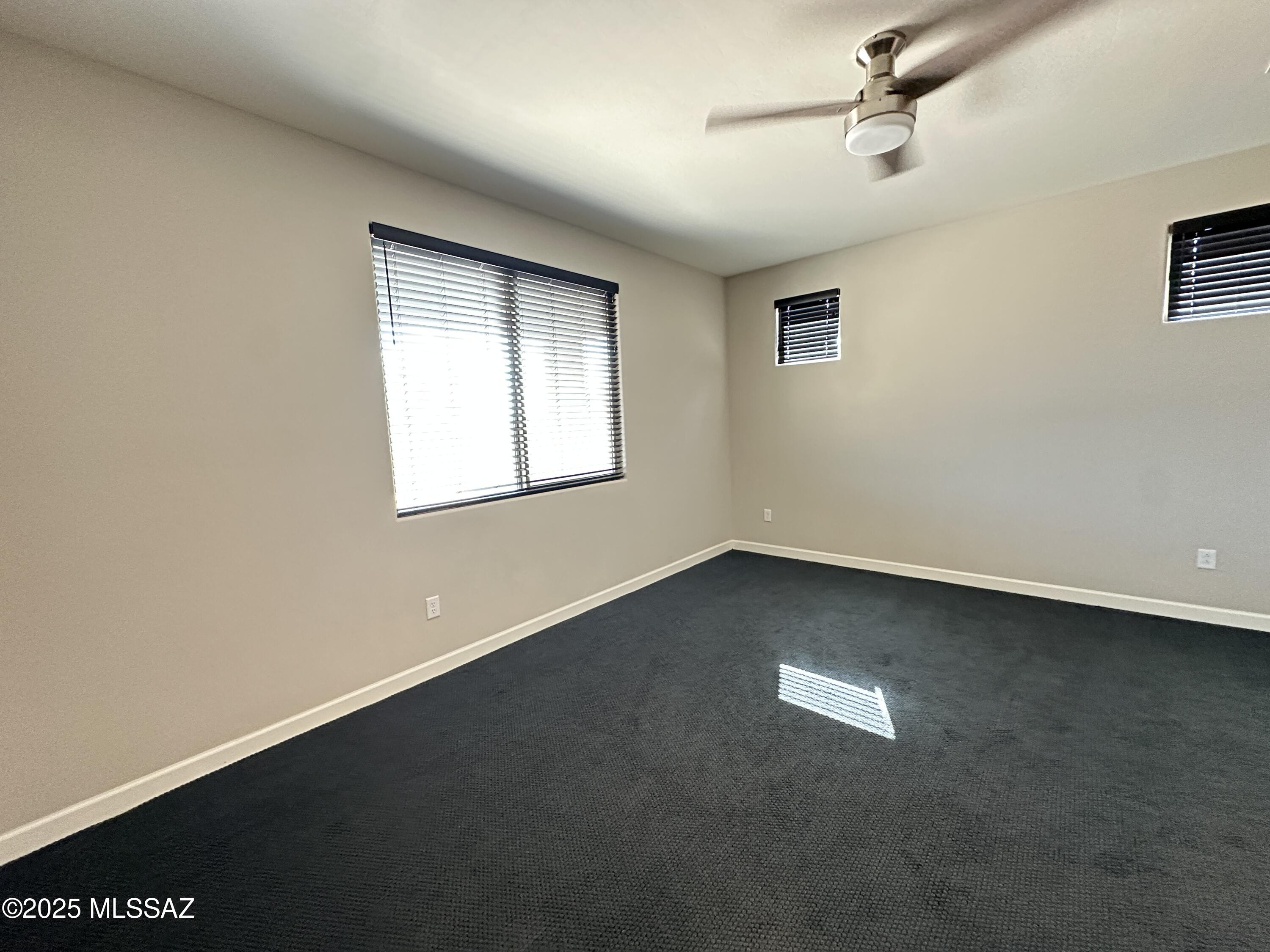 2238 W Azure Creek Loop