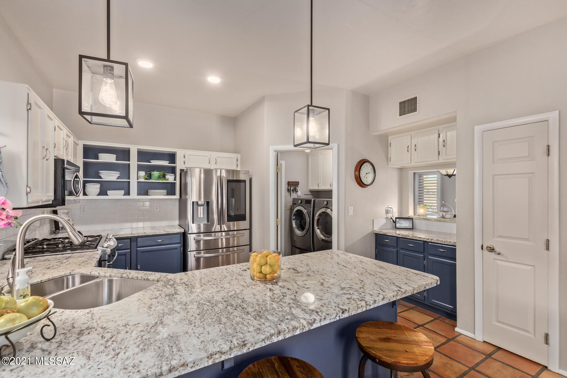 65 W Blackstone Road