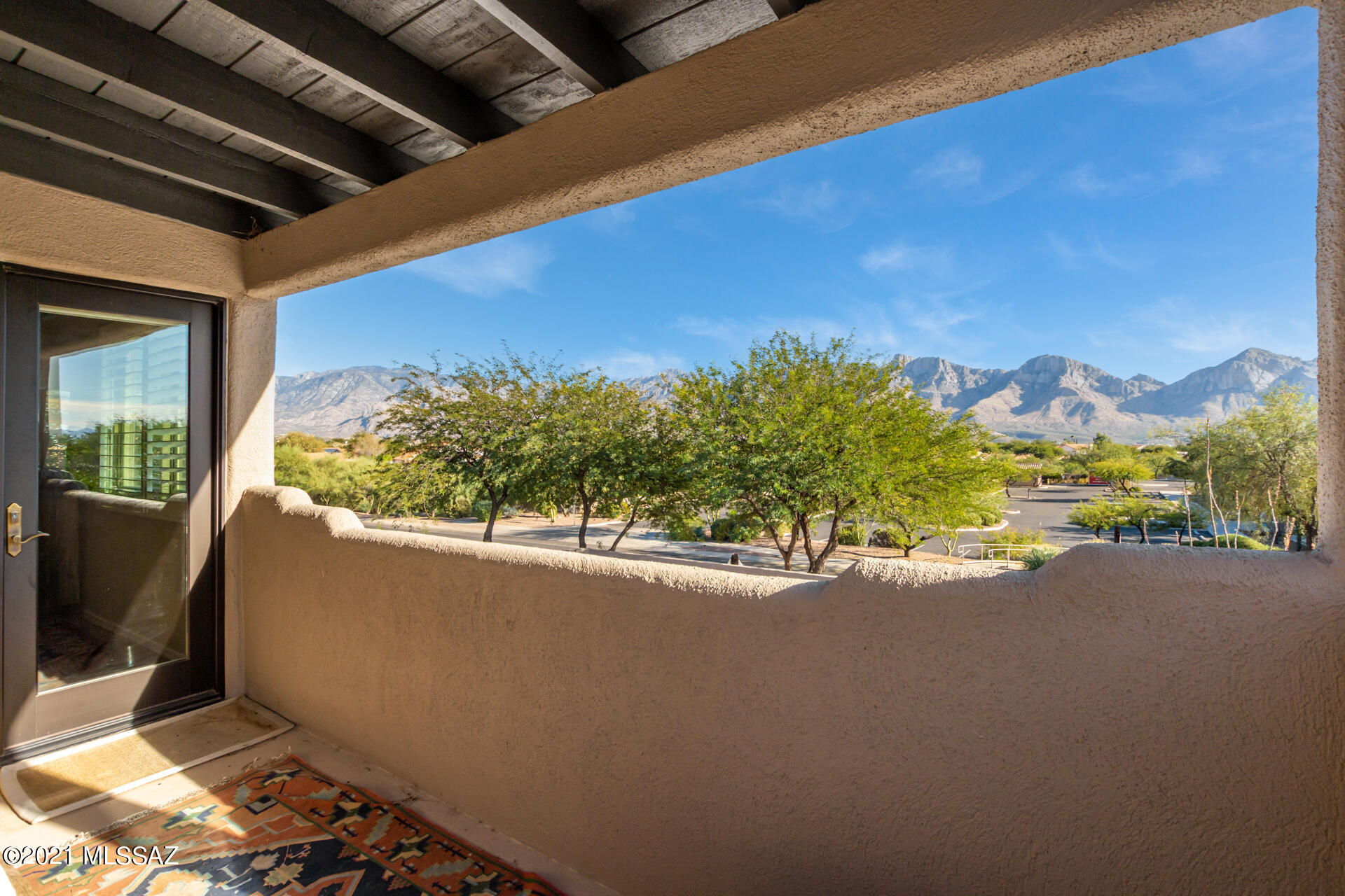 65 W Blackstone Road