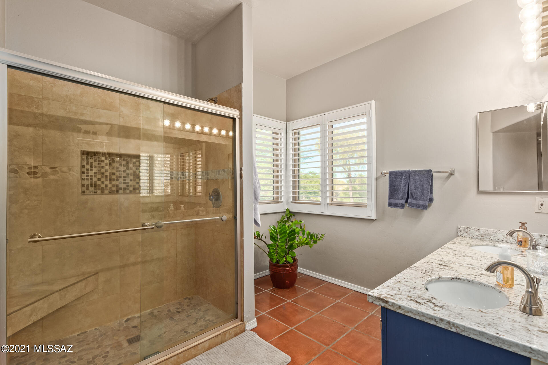 65 W Blackstone Road