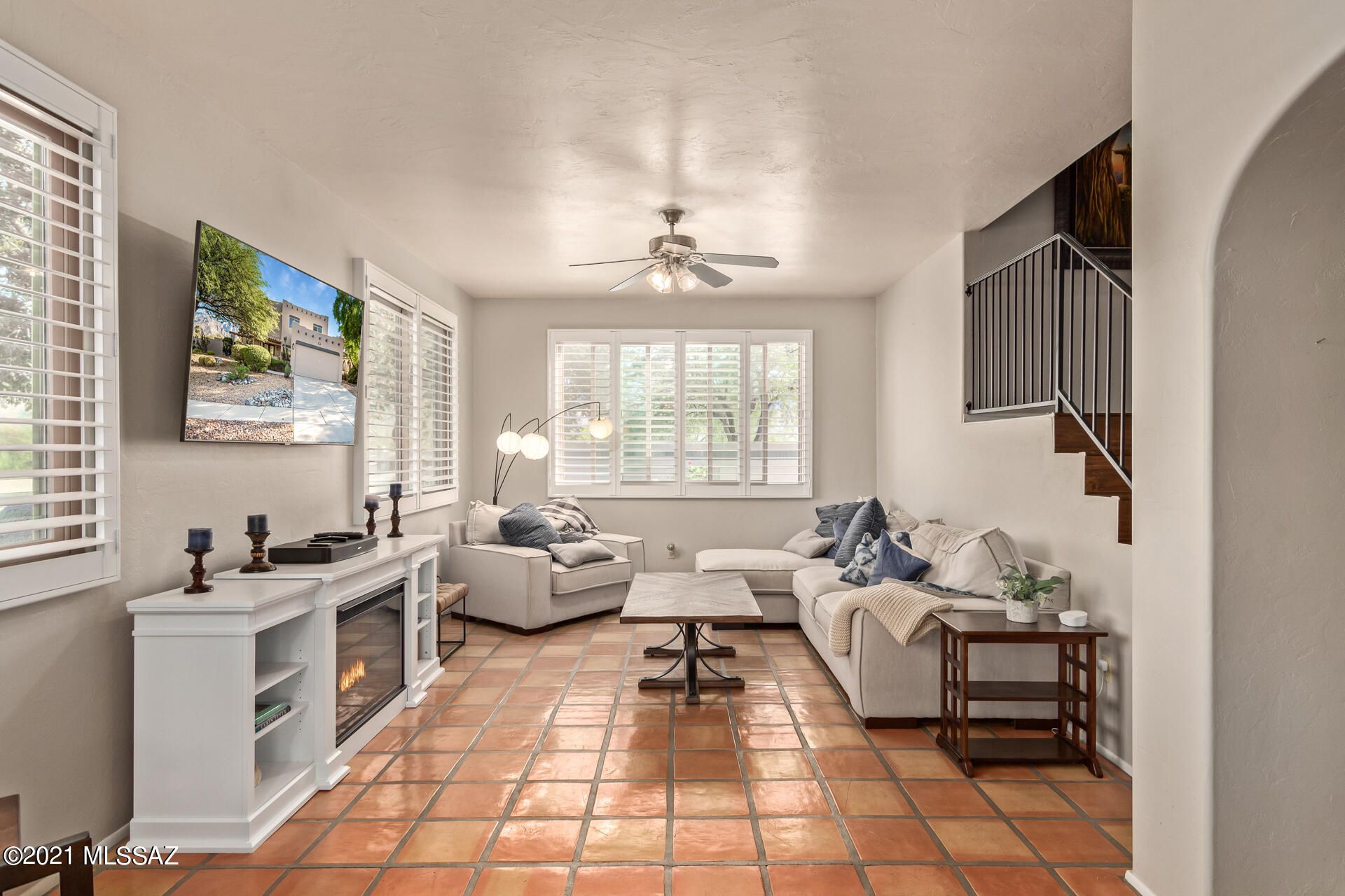 65 W Blackstone Road