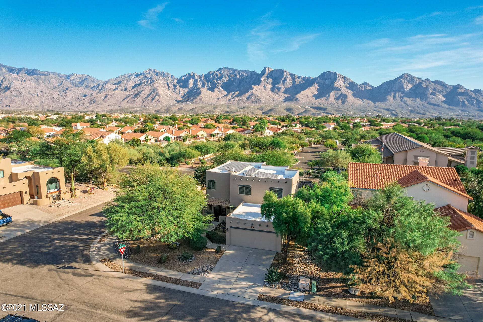 65 W Blackstone Road