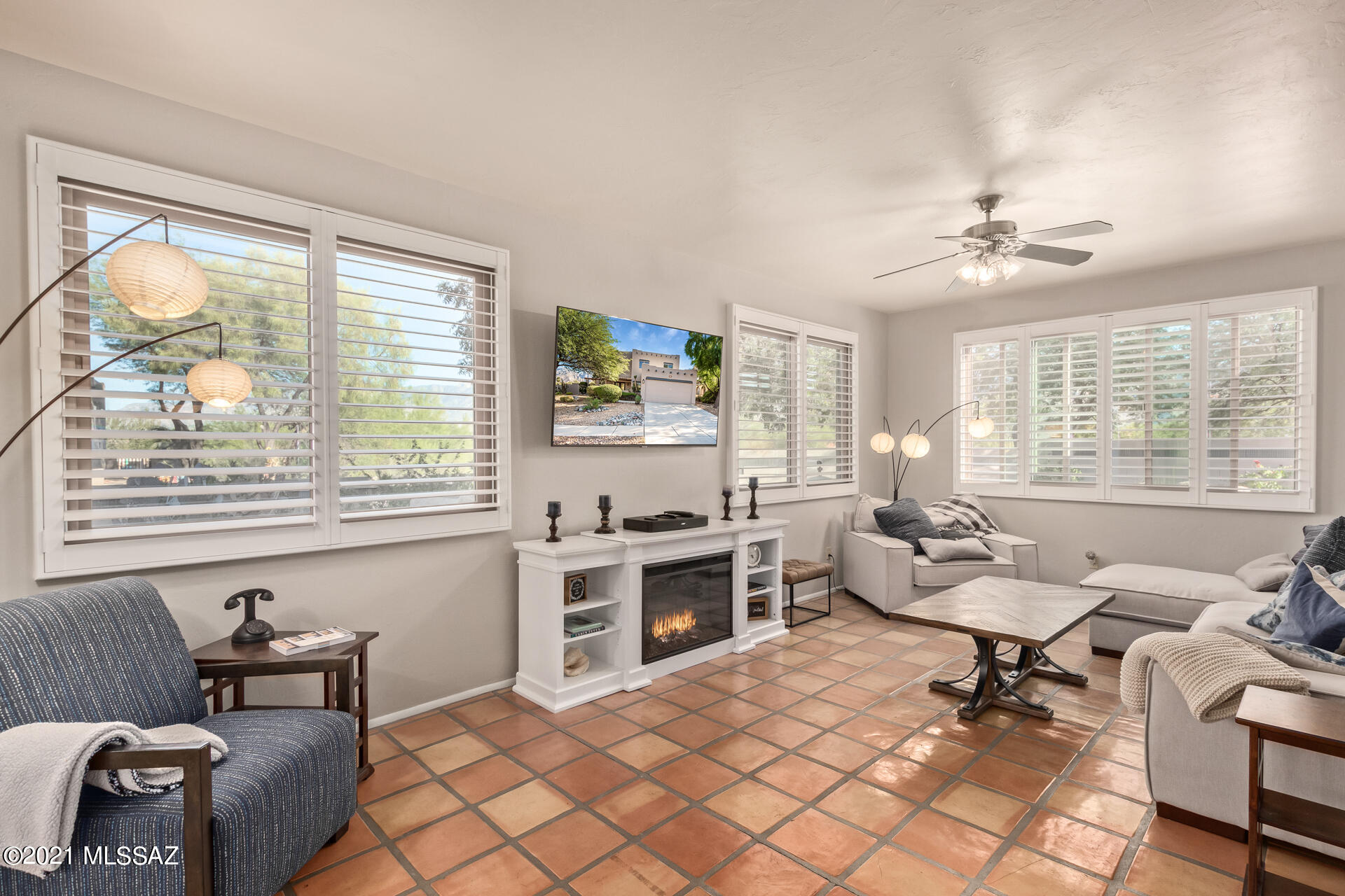 65 W Blackstone Road