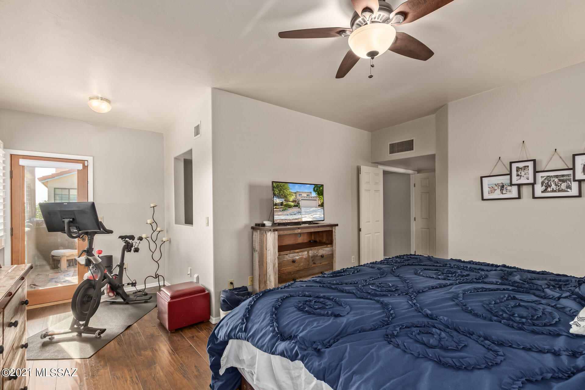 65 W Blackstone Road