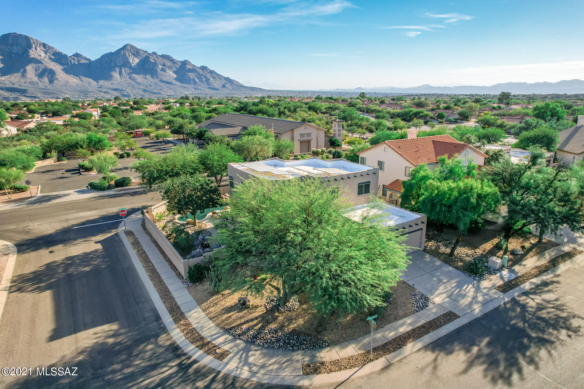 65 W Blackstone Road