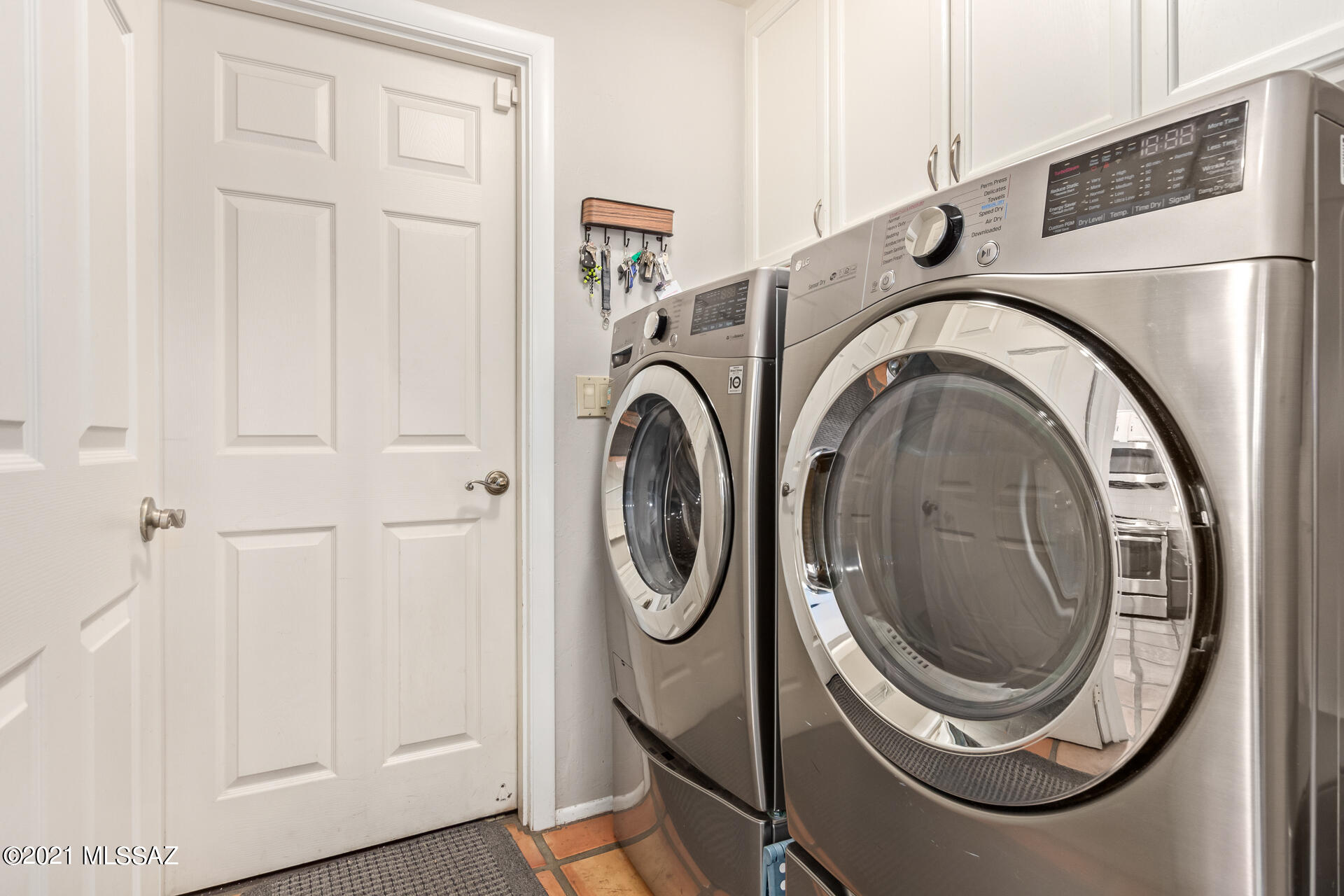 65 W Blackstone Road