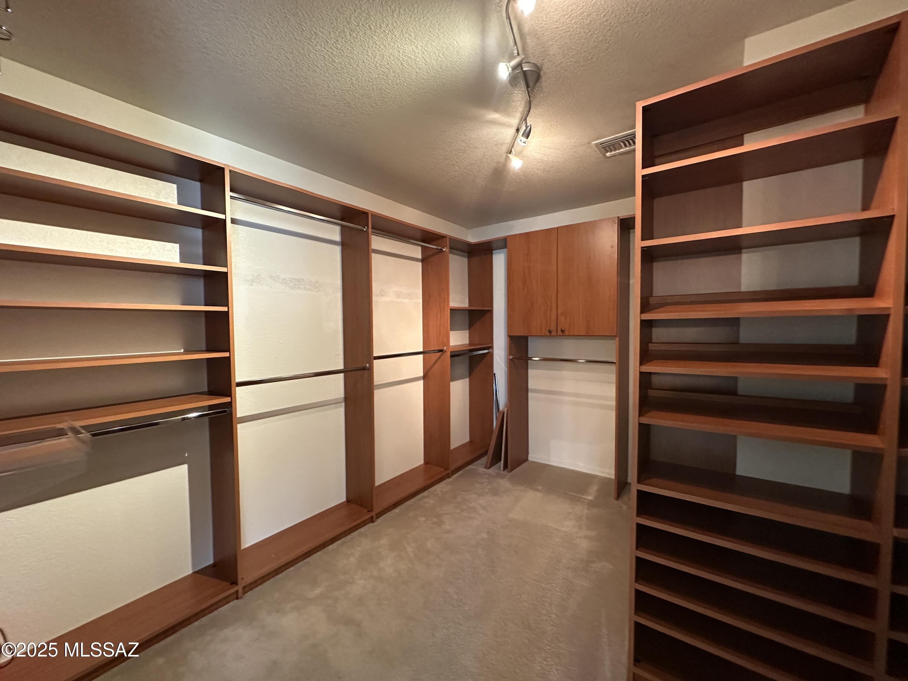 1077 W Sea Star Drive