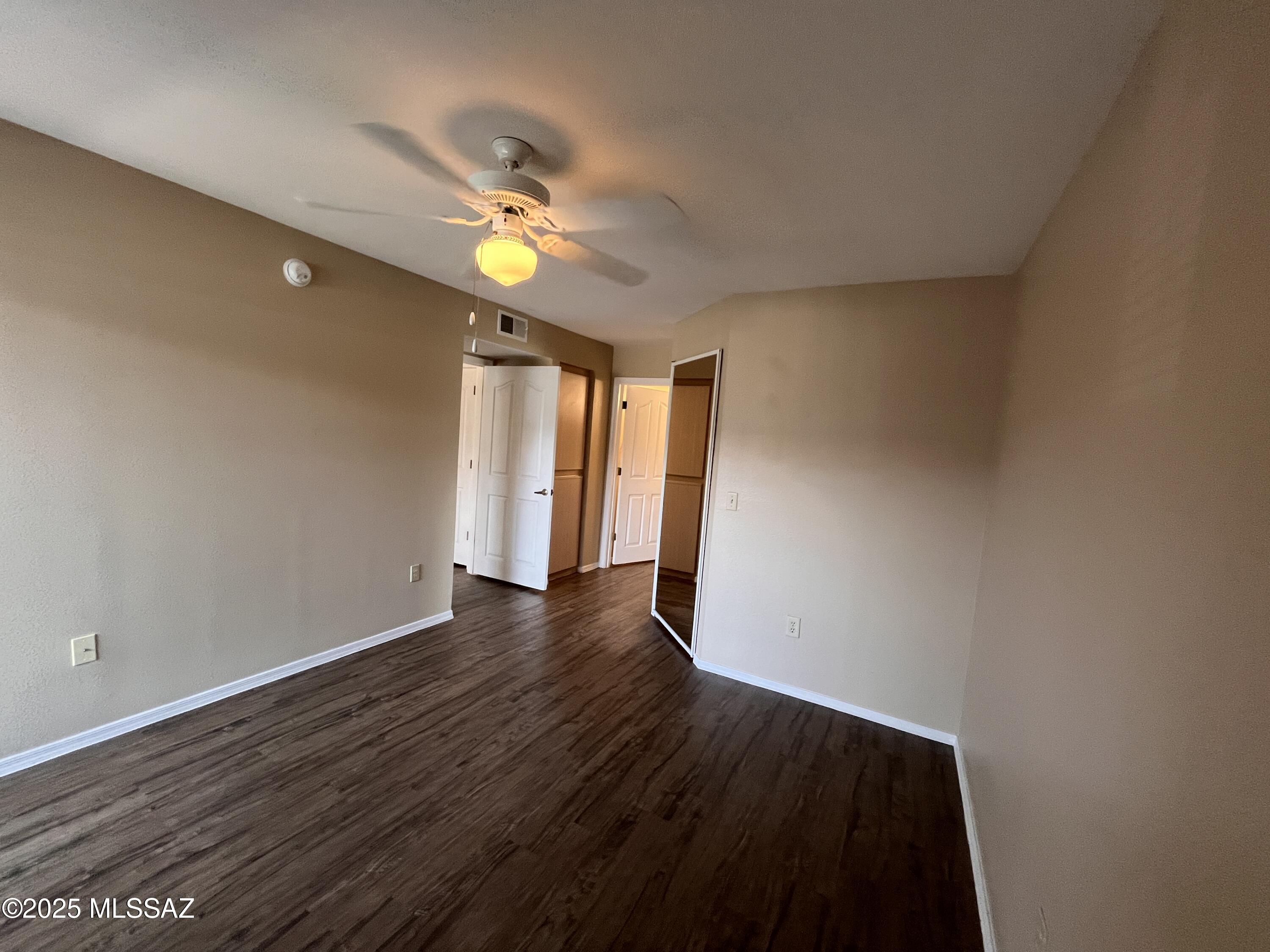 5751 N Kolb Road Unit: 42104