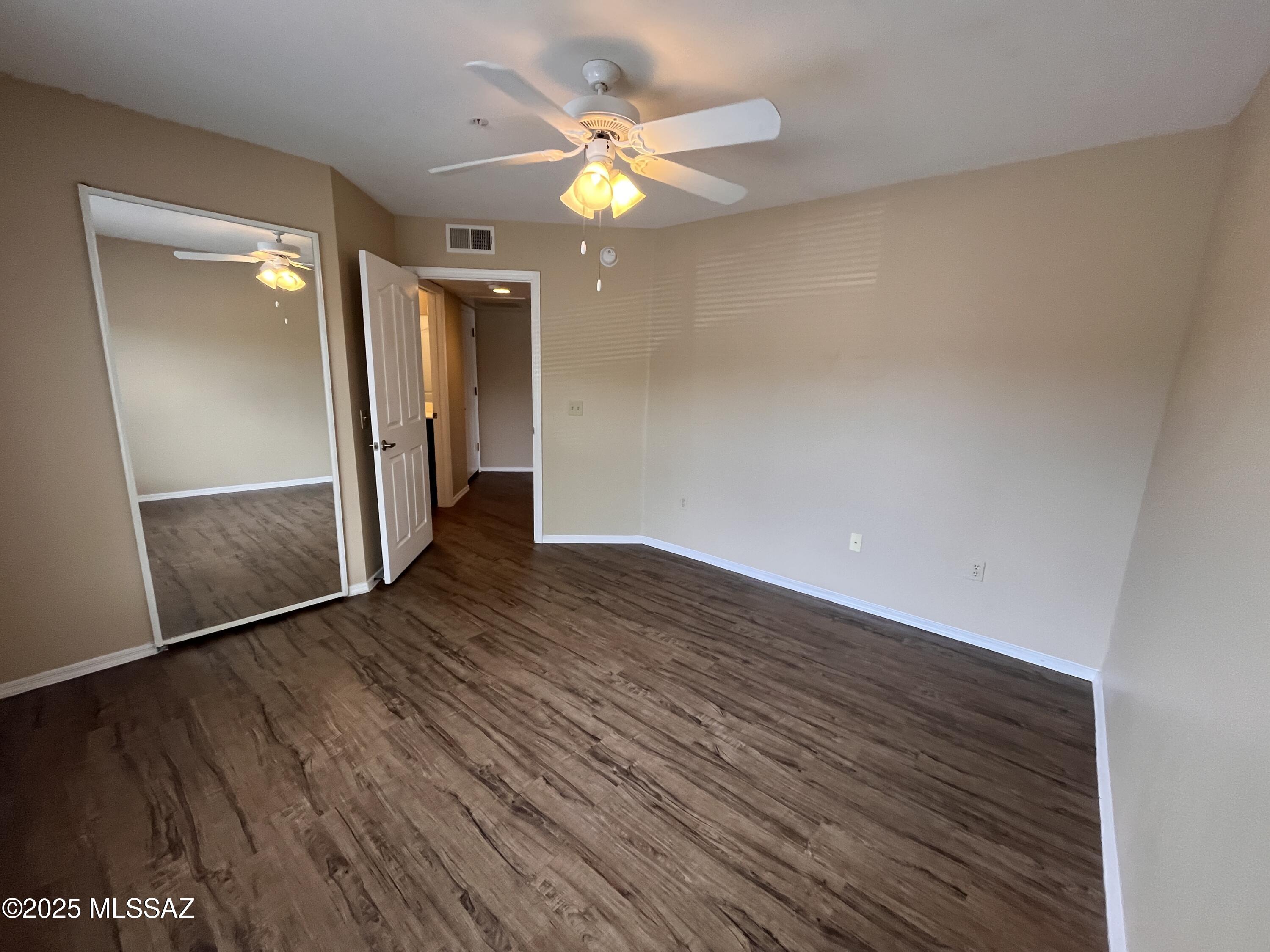 5751 N Kolb Road Unit: 42104