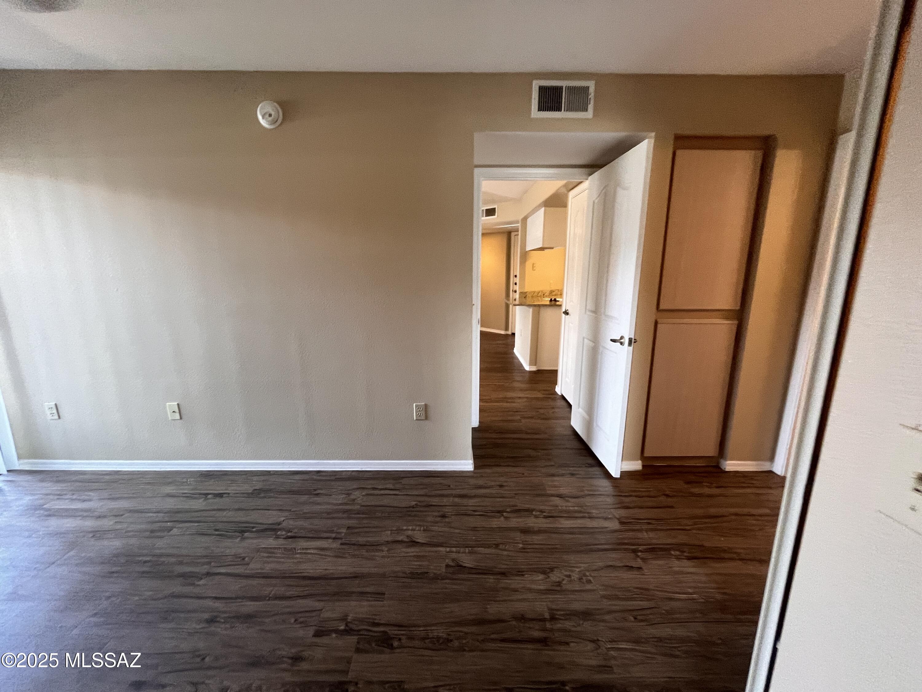 5751 N Kolb Road Unit: 42104