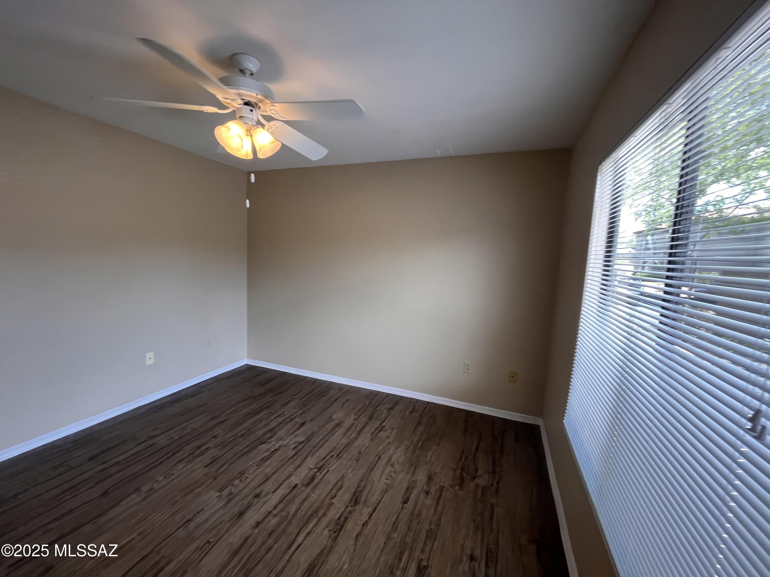 5751 N Kolb Road Unit: 42104