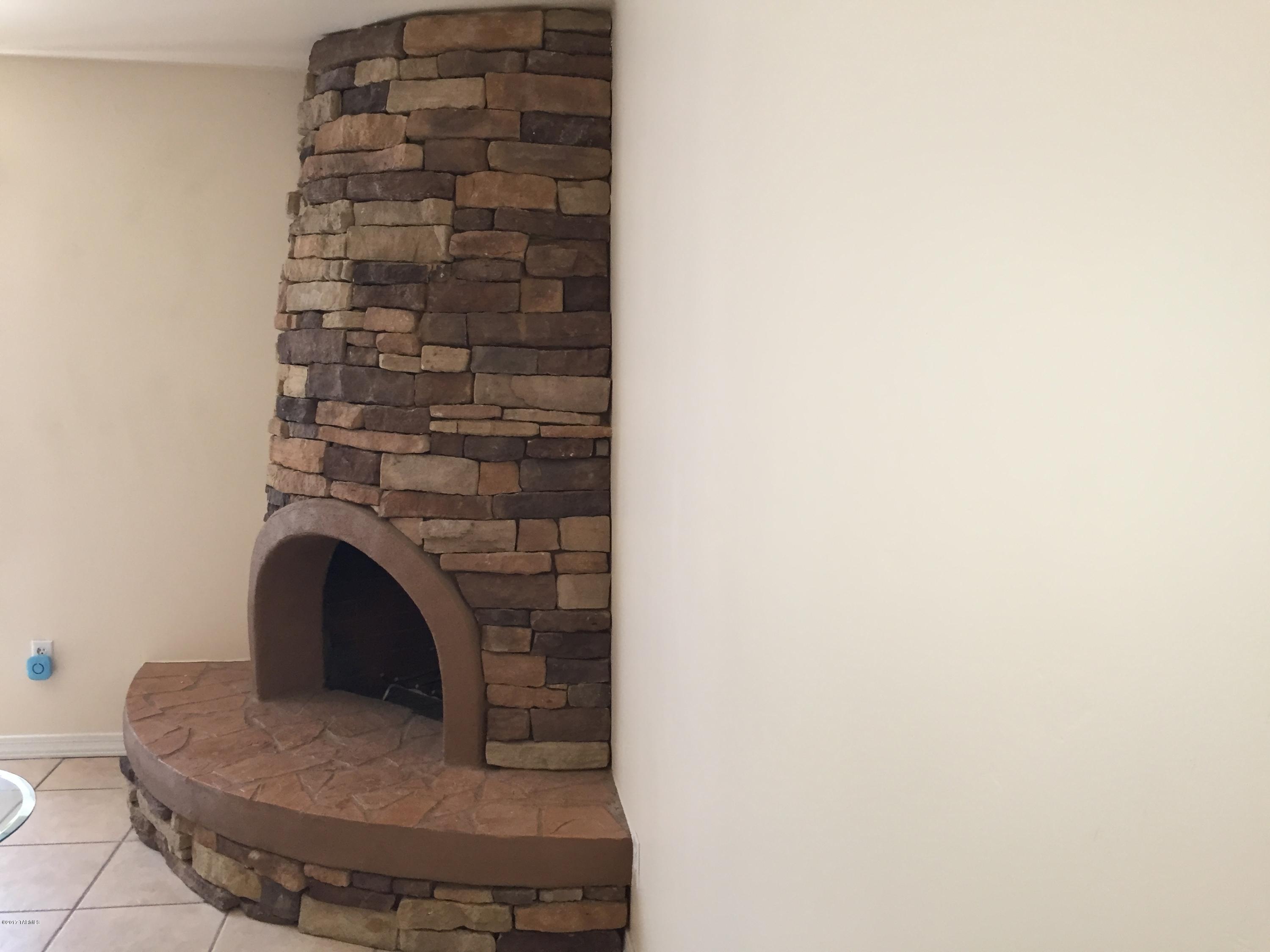 7840 N Rasmussen Avenue