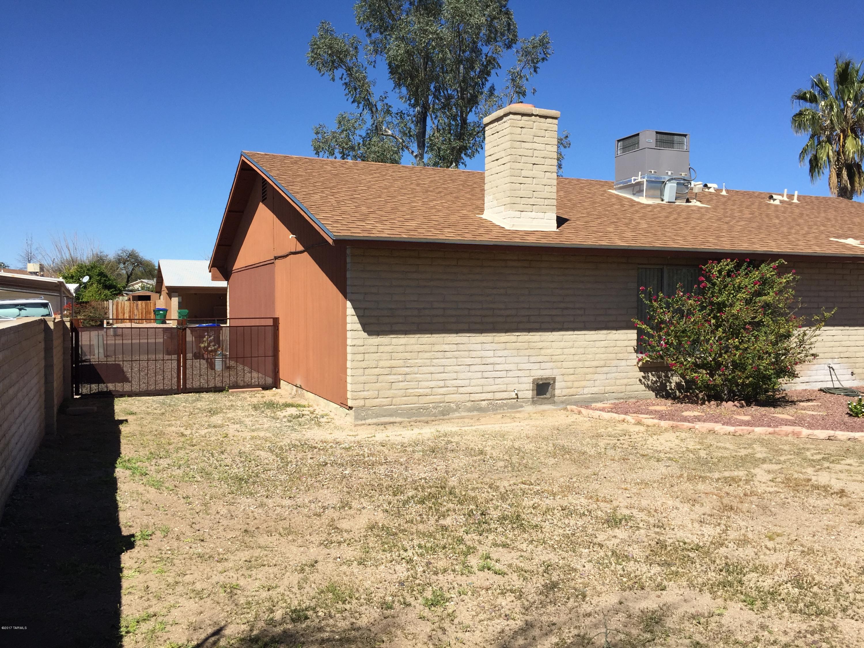 7840 N Rasmussen Avenue