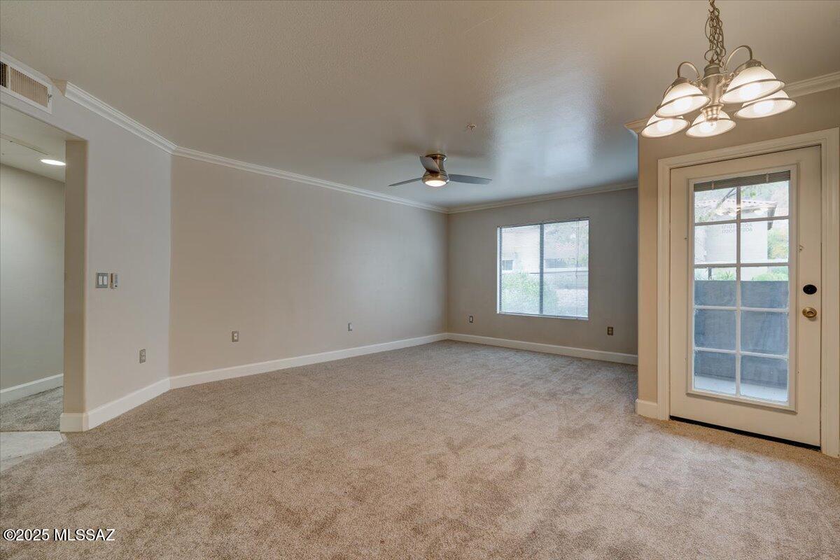 5751 N Kolb Road Unit: 4102