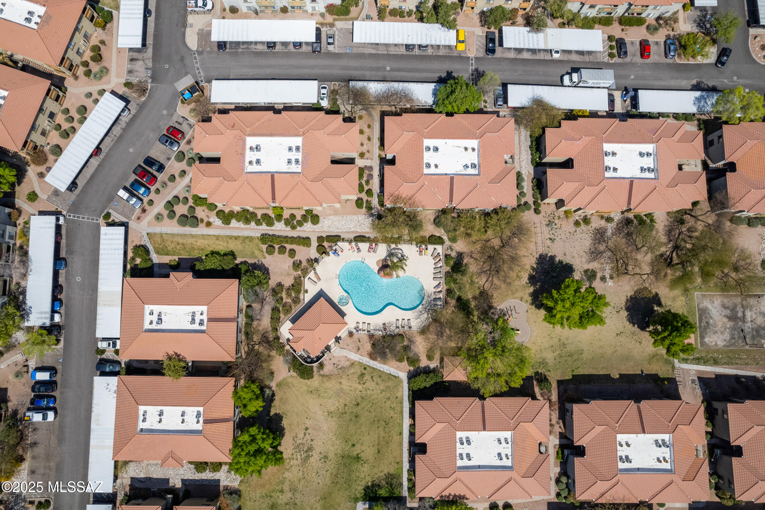 5751 N Kolb Road Unit: 33207