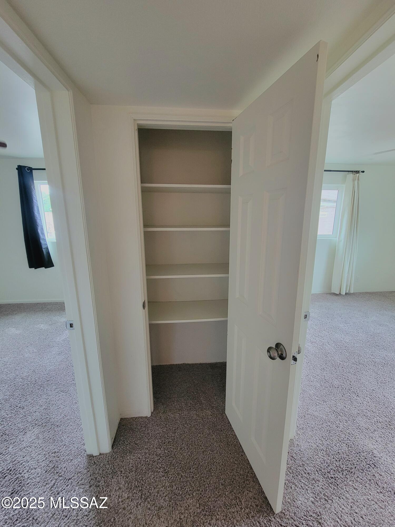 5352 E Waverly Street