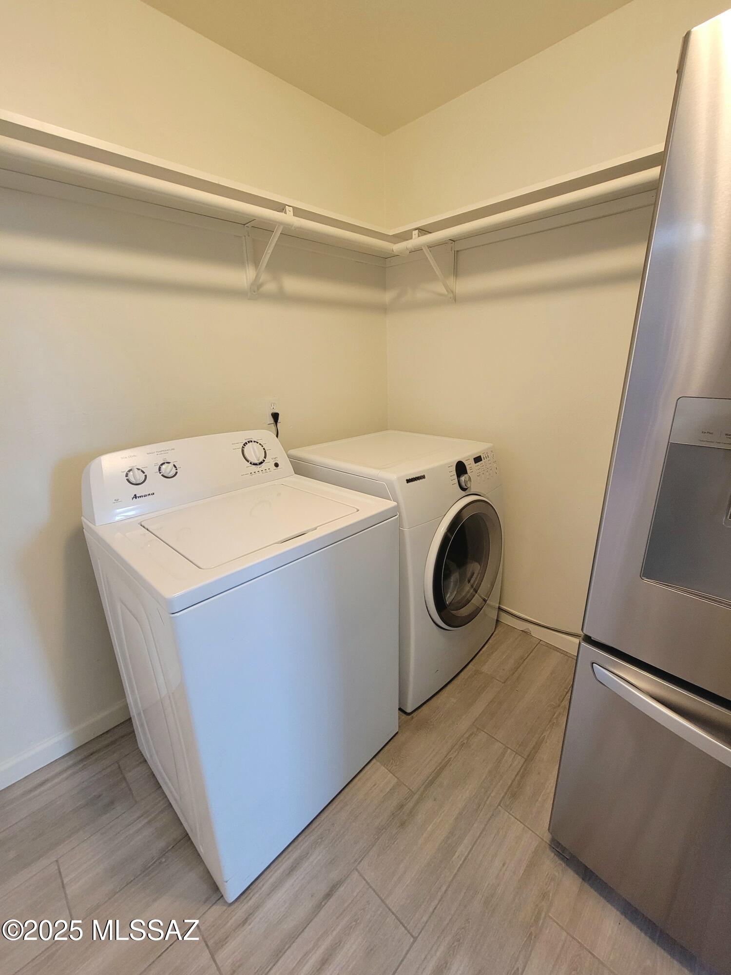 5352 E Waverly Street