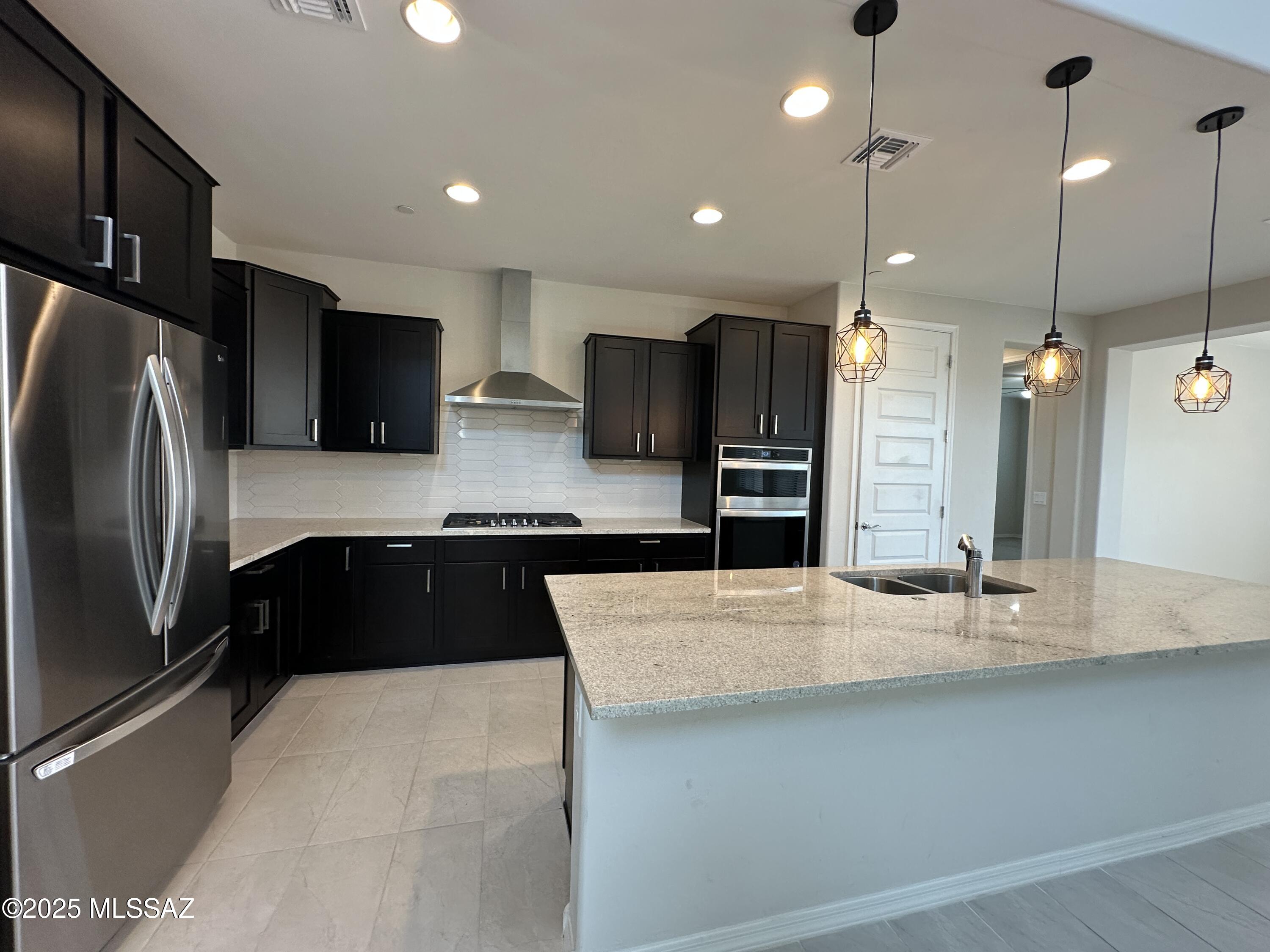 7806 S Land Grant Drive