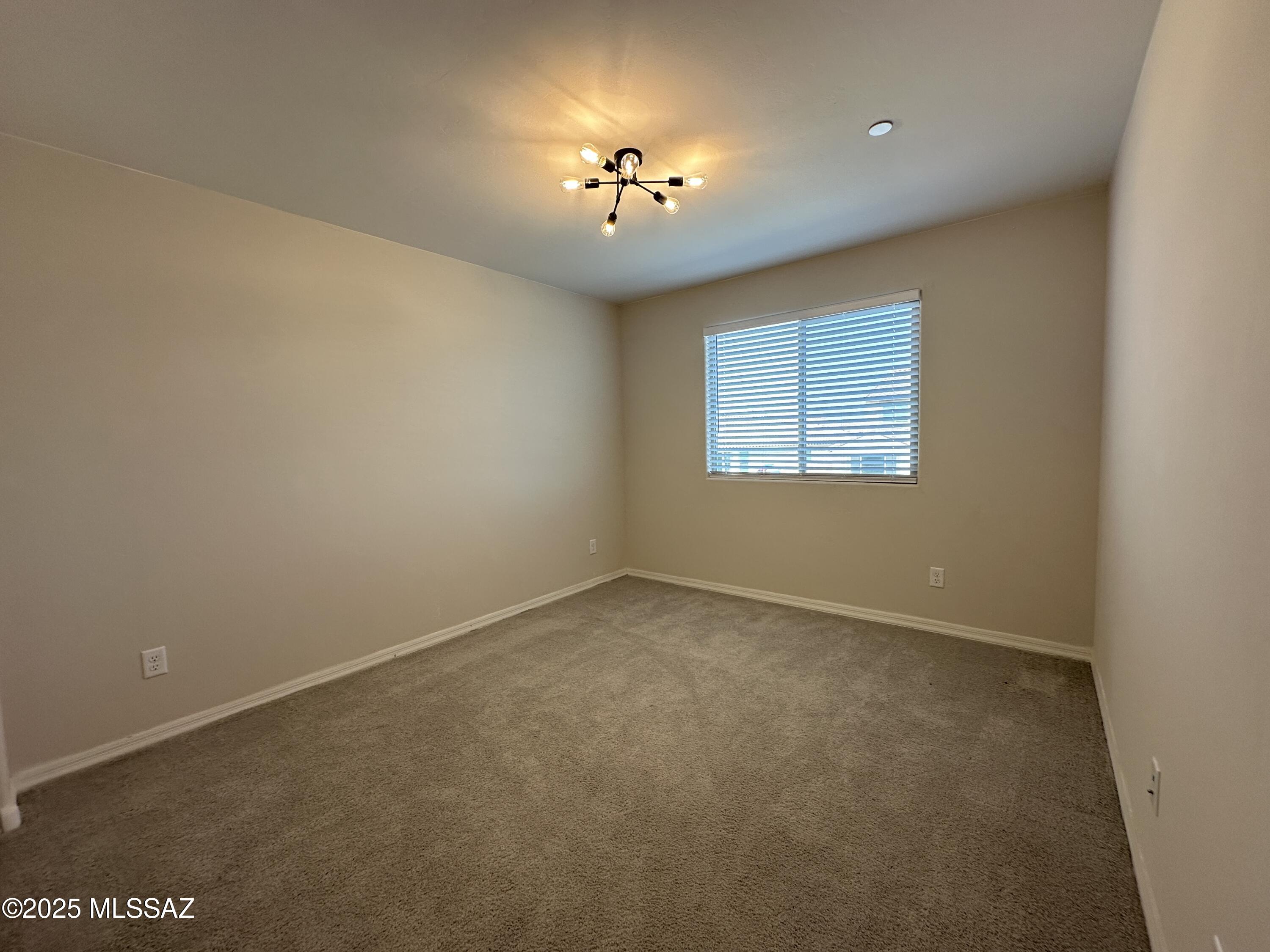 7806 S Land Grant Drive