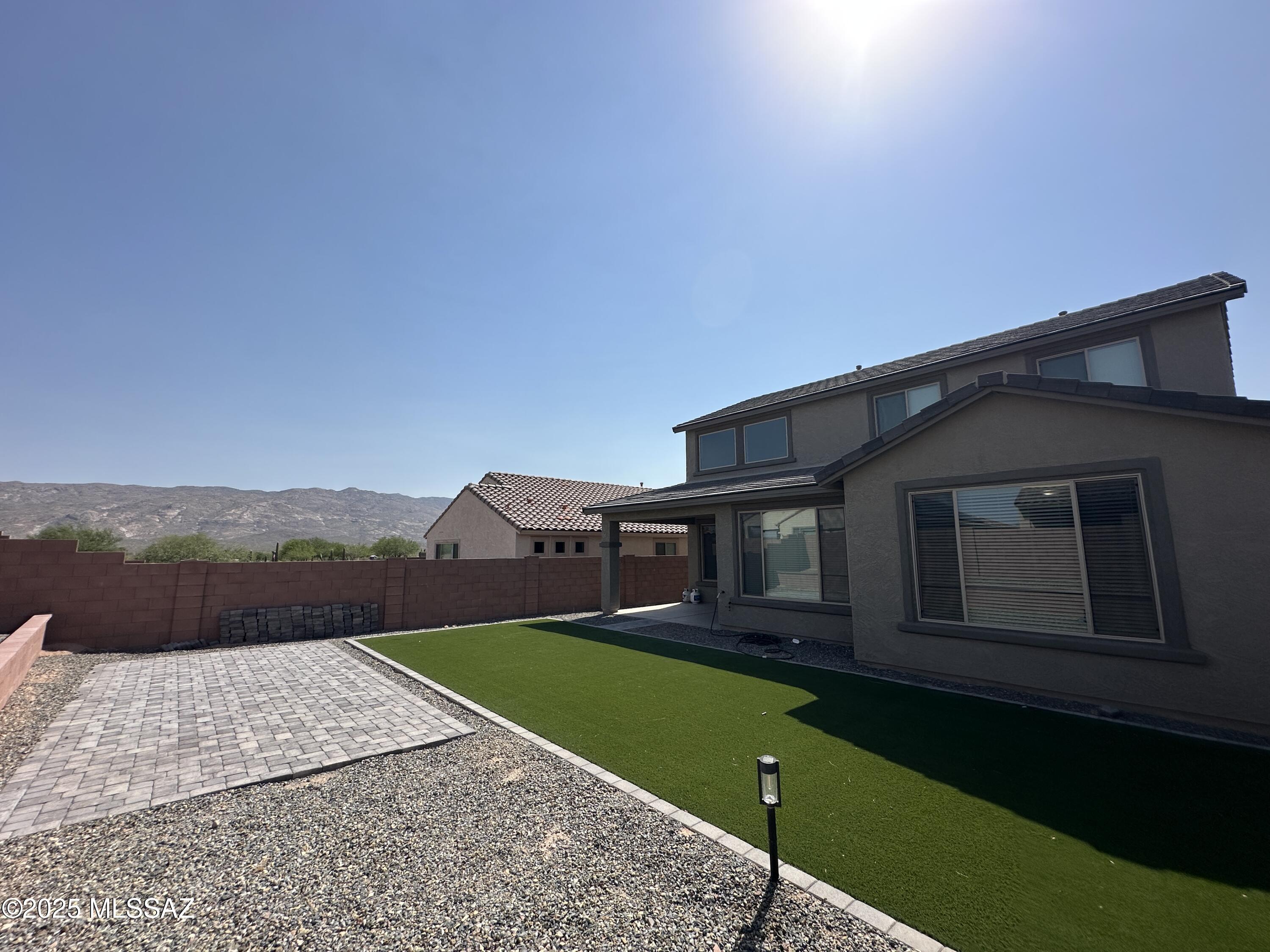 7806 S Land Grant Drive