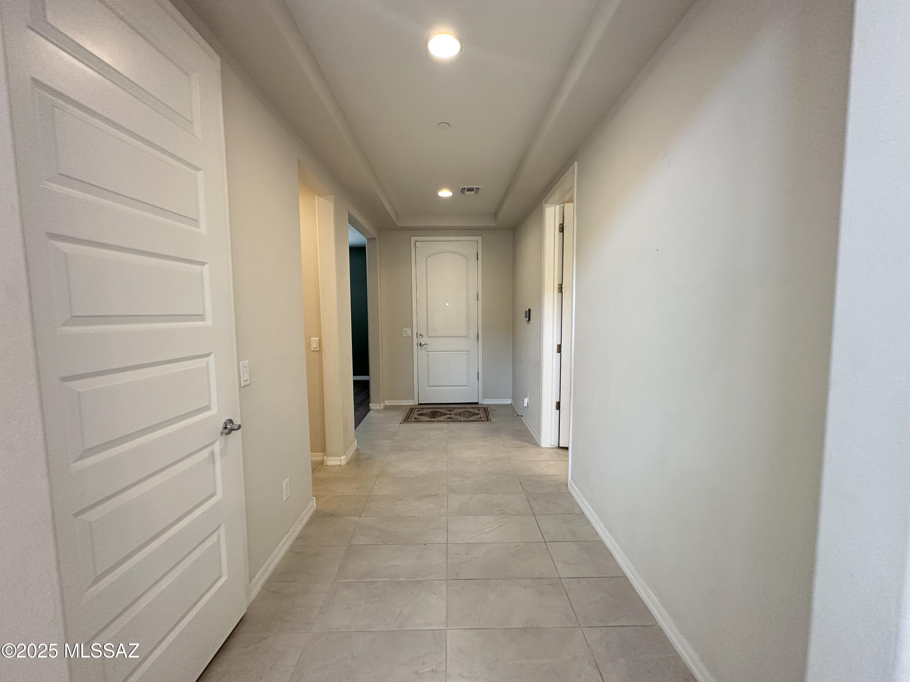 7806 S Land Grant Drive