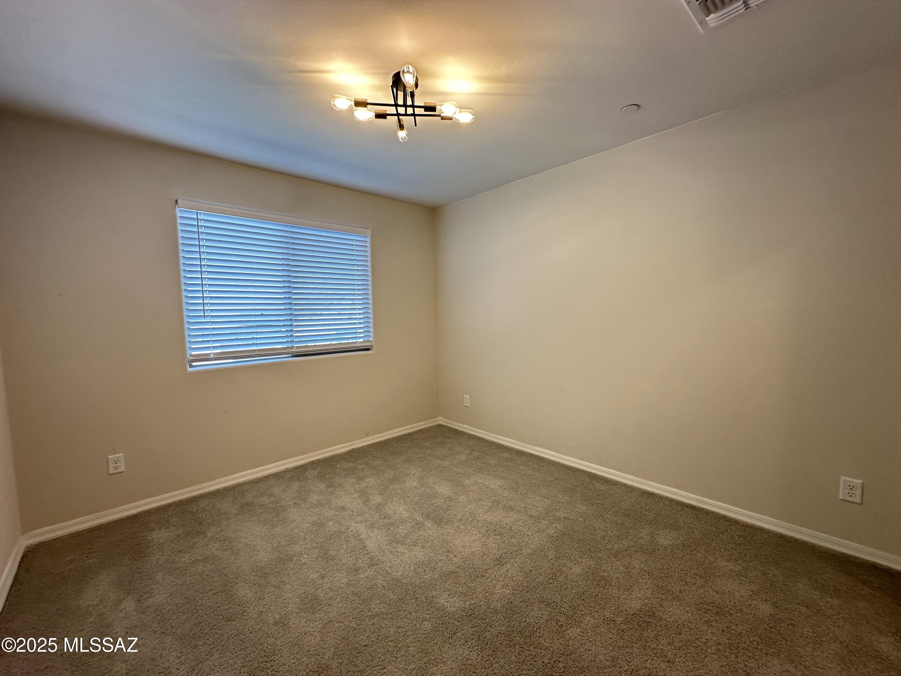 7806 S Land Grant Drive