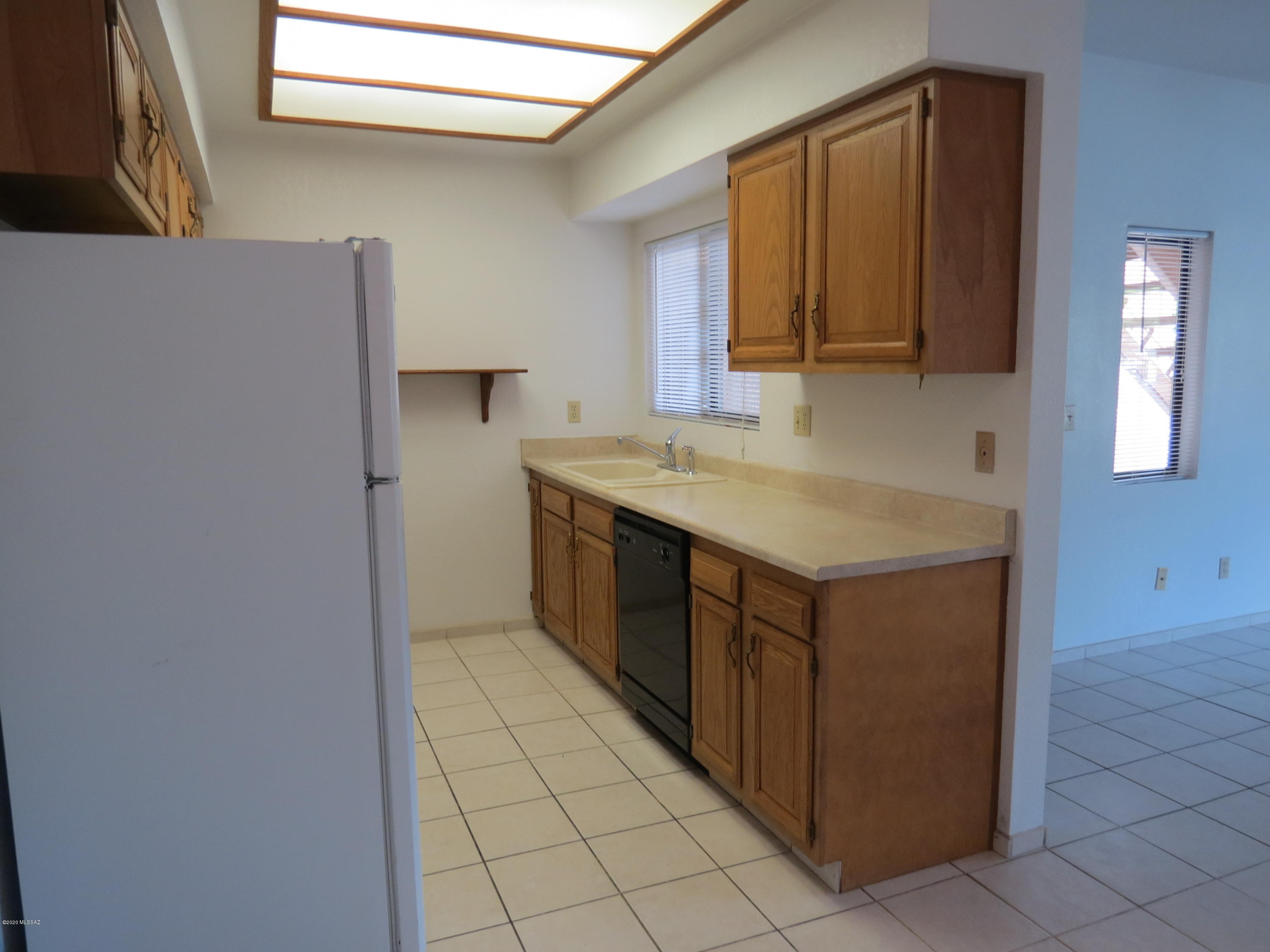 5750 N Camino Esplendora Unit: 109