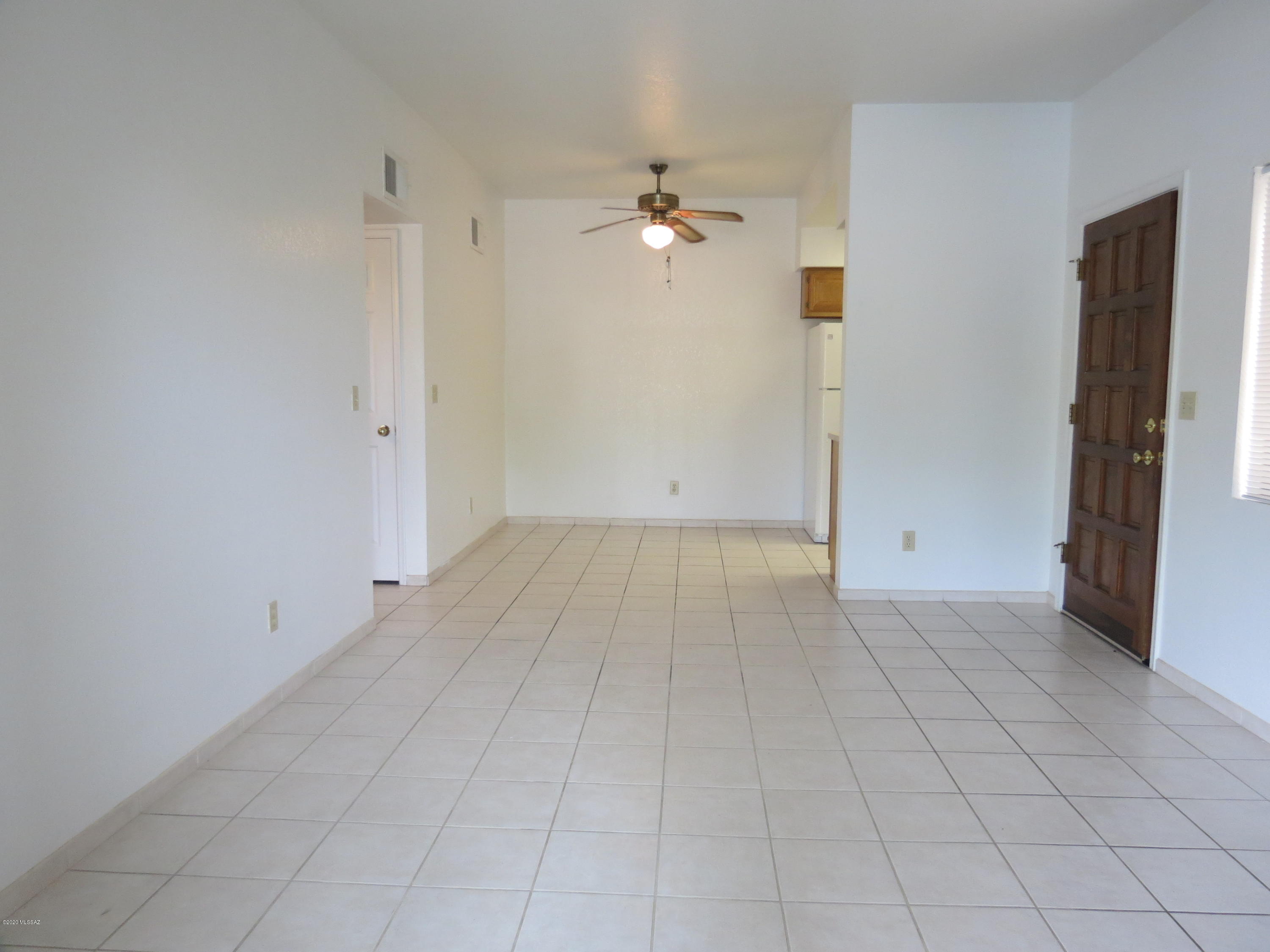 5750 N Camino Esplendora Unit: 109