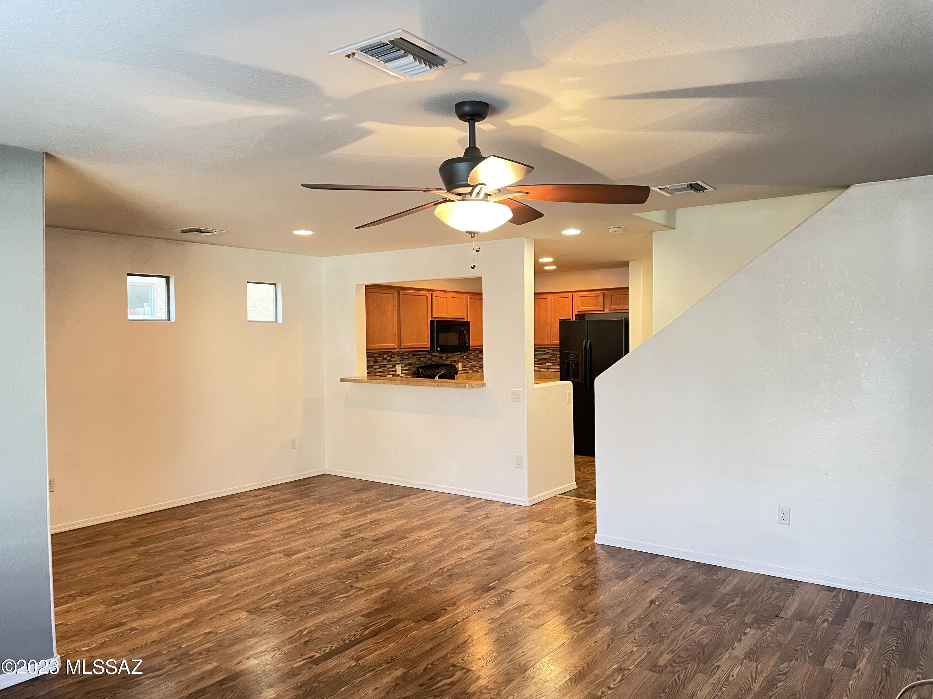 10573 E Pleasant Pasture Drive