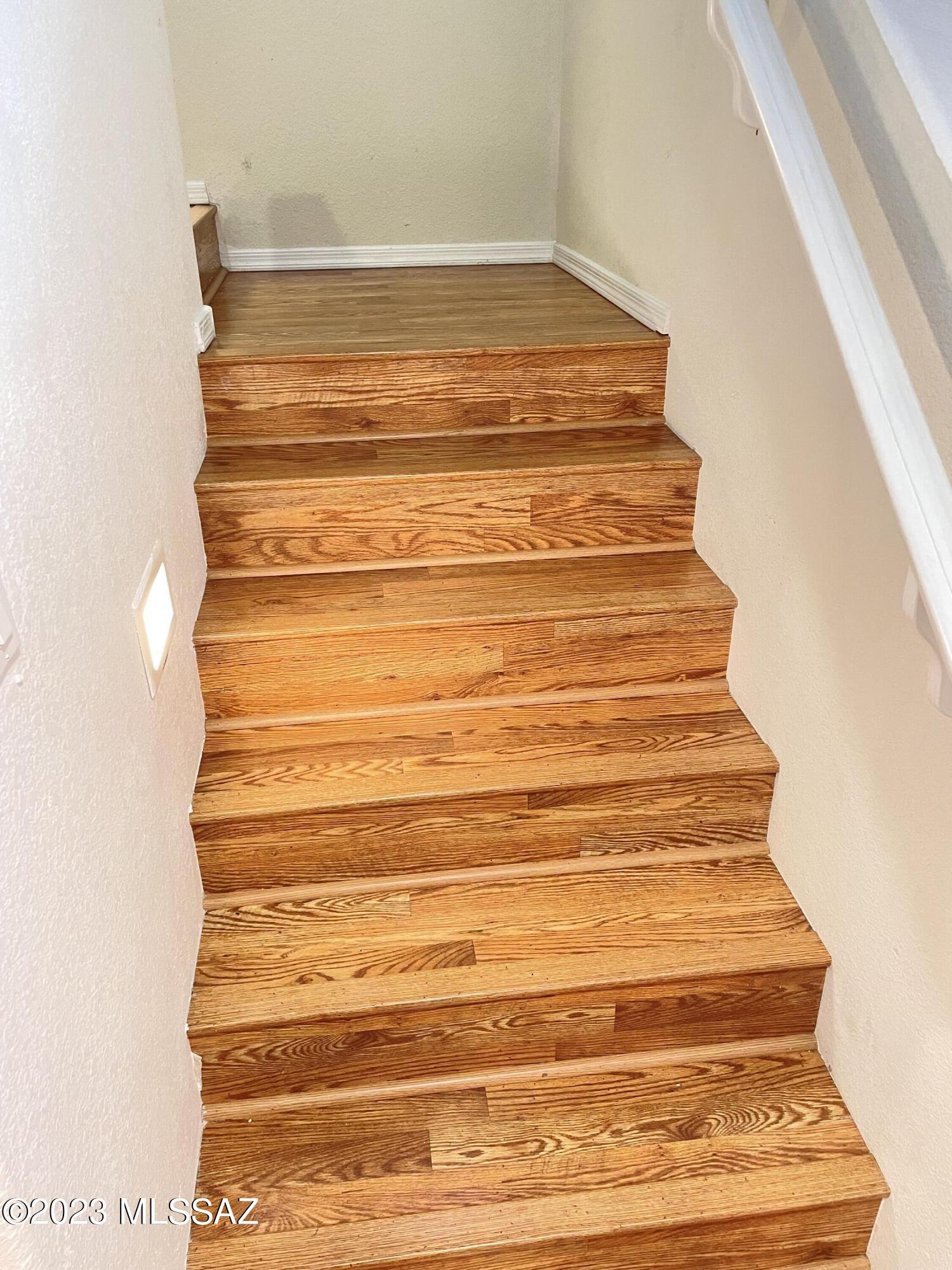 10573 E Pleasant Pasture Drive