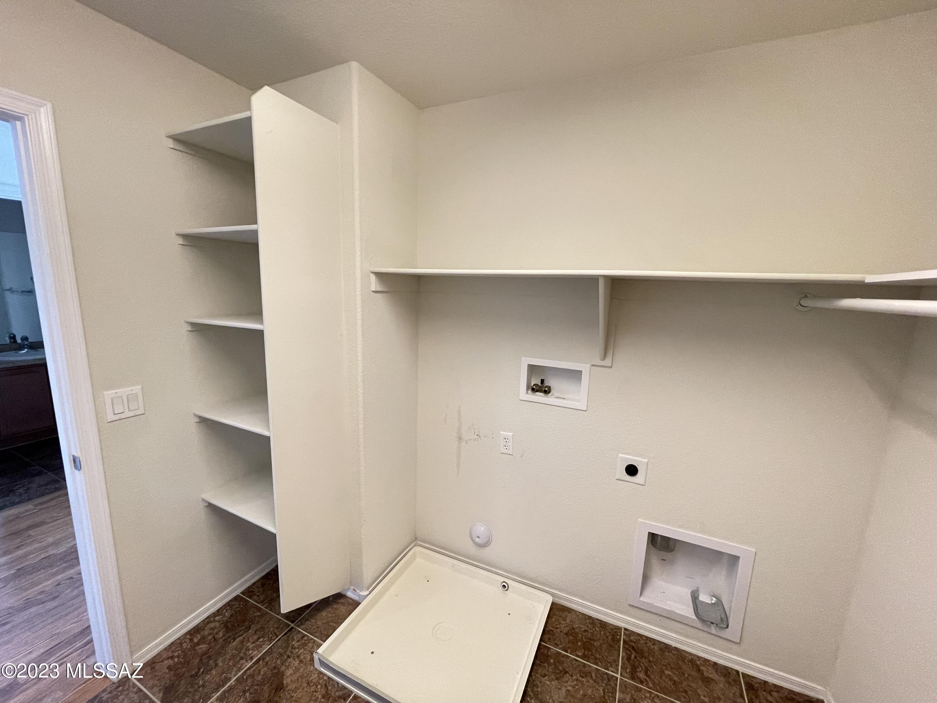 10573 E Pleasant Pasture Drive