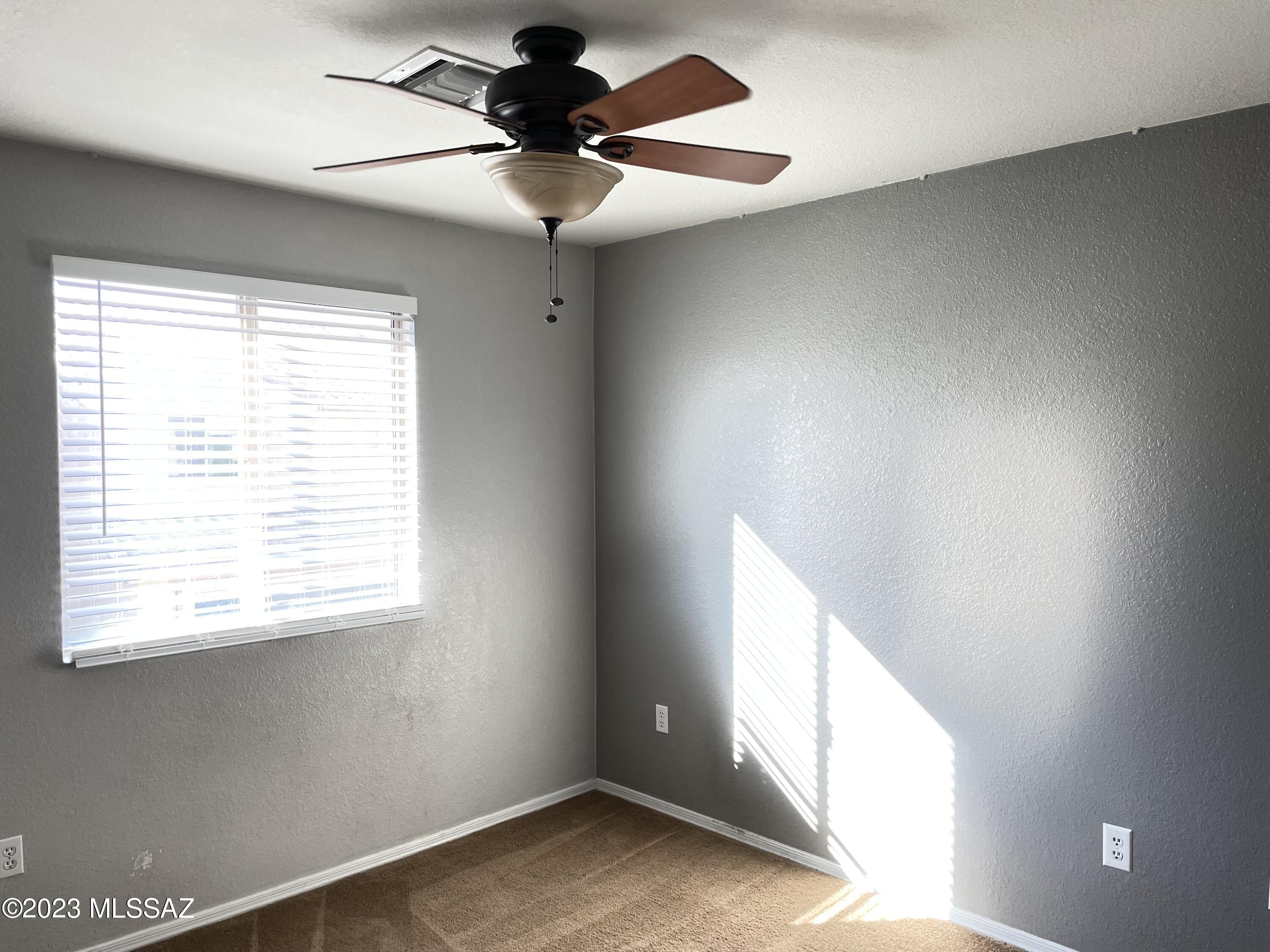 10573 E Pleasant Pasture Drive