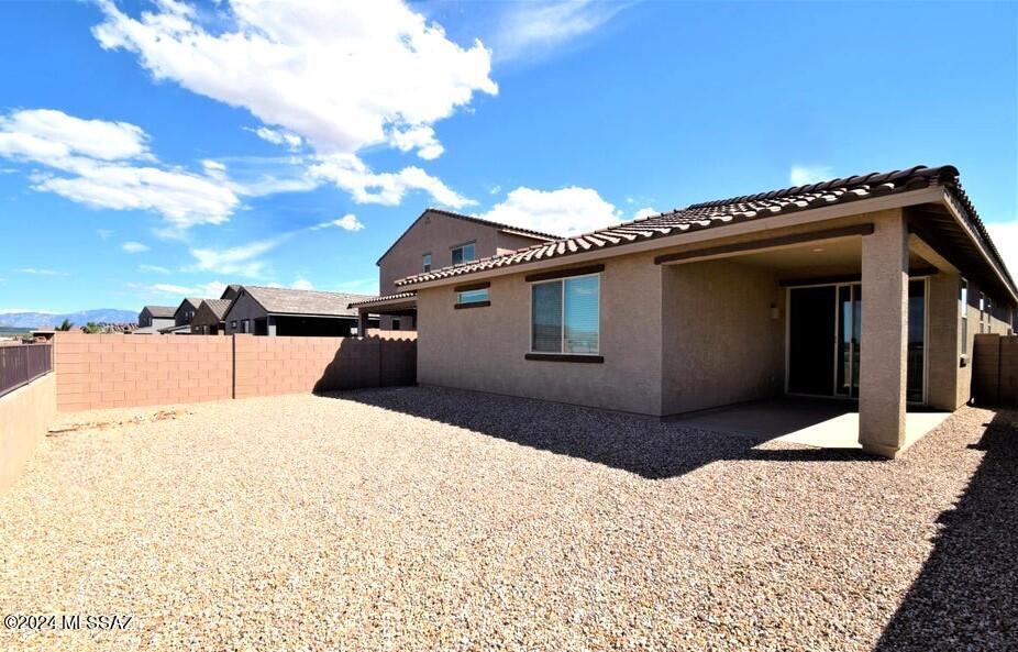 10736 W Embrey Drive