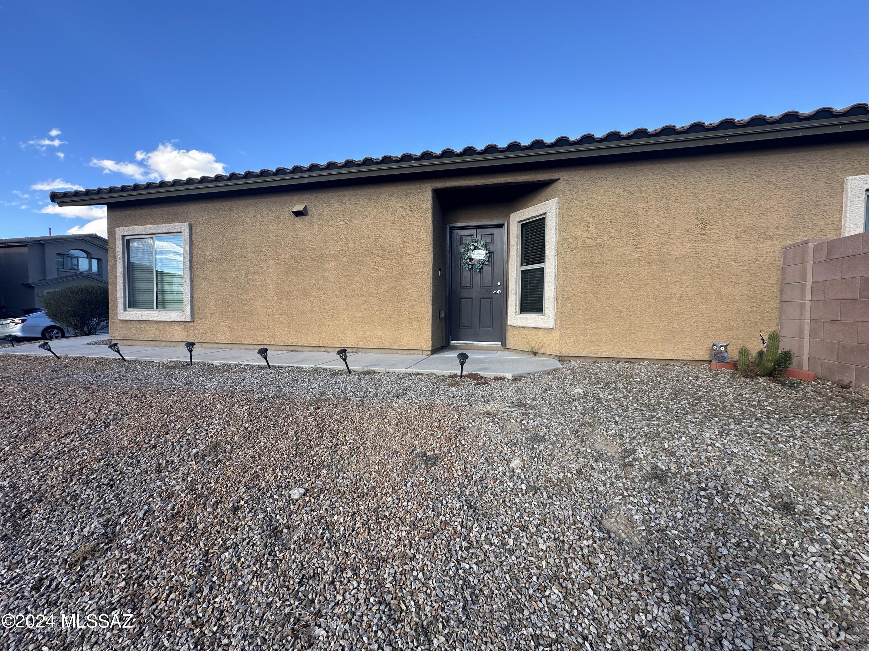 64 N Indian Tank Lane