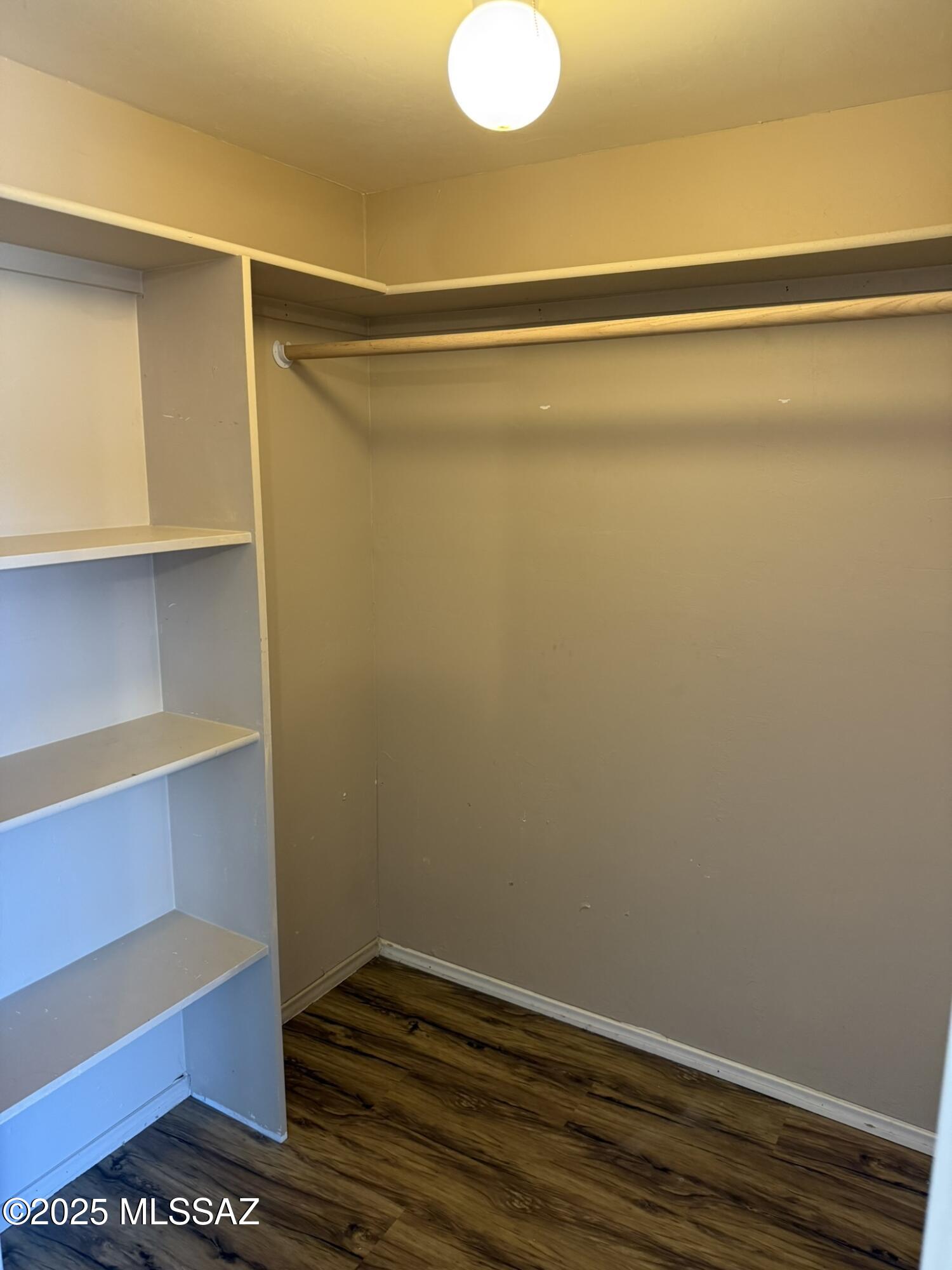 1450 S Corsica Place