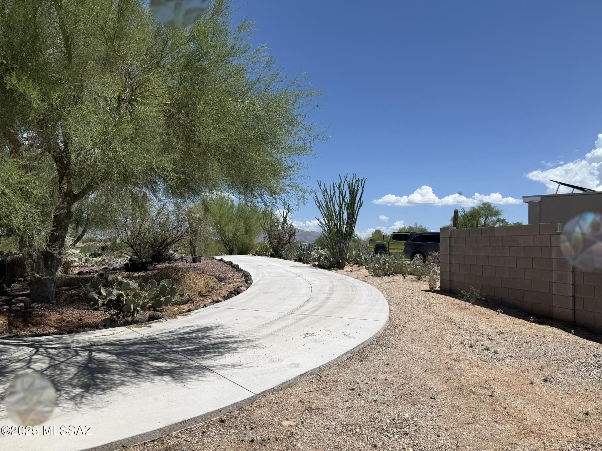 1450 S Corsica Place