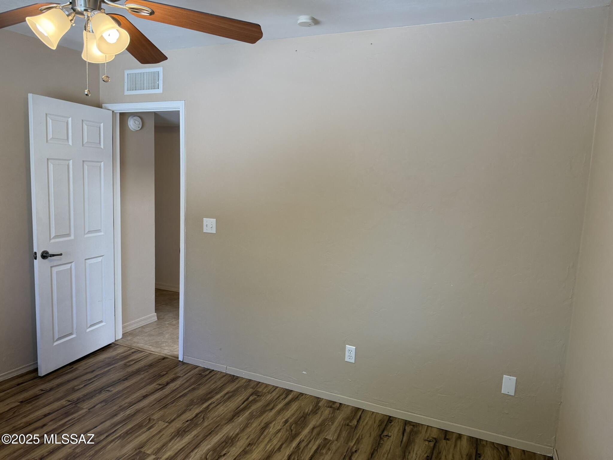 1450 S Corsica Place