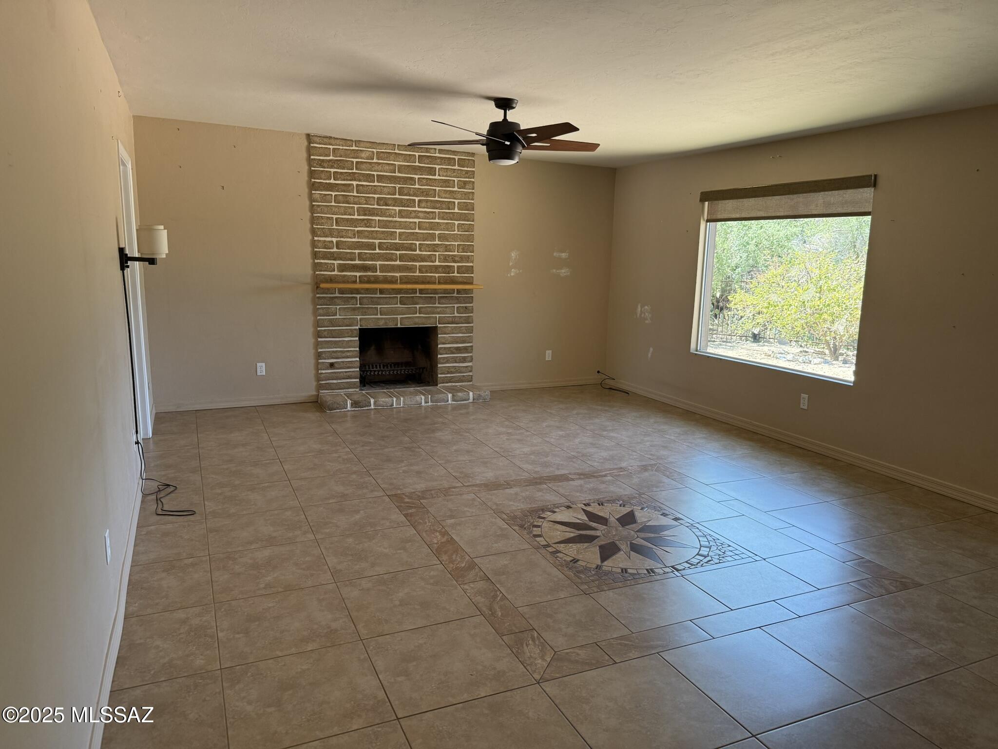 1450 S Corsica Place