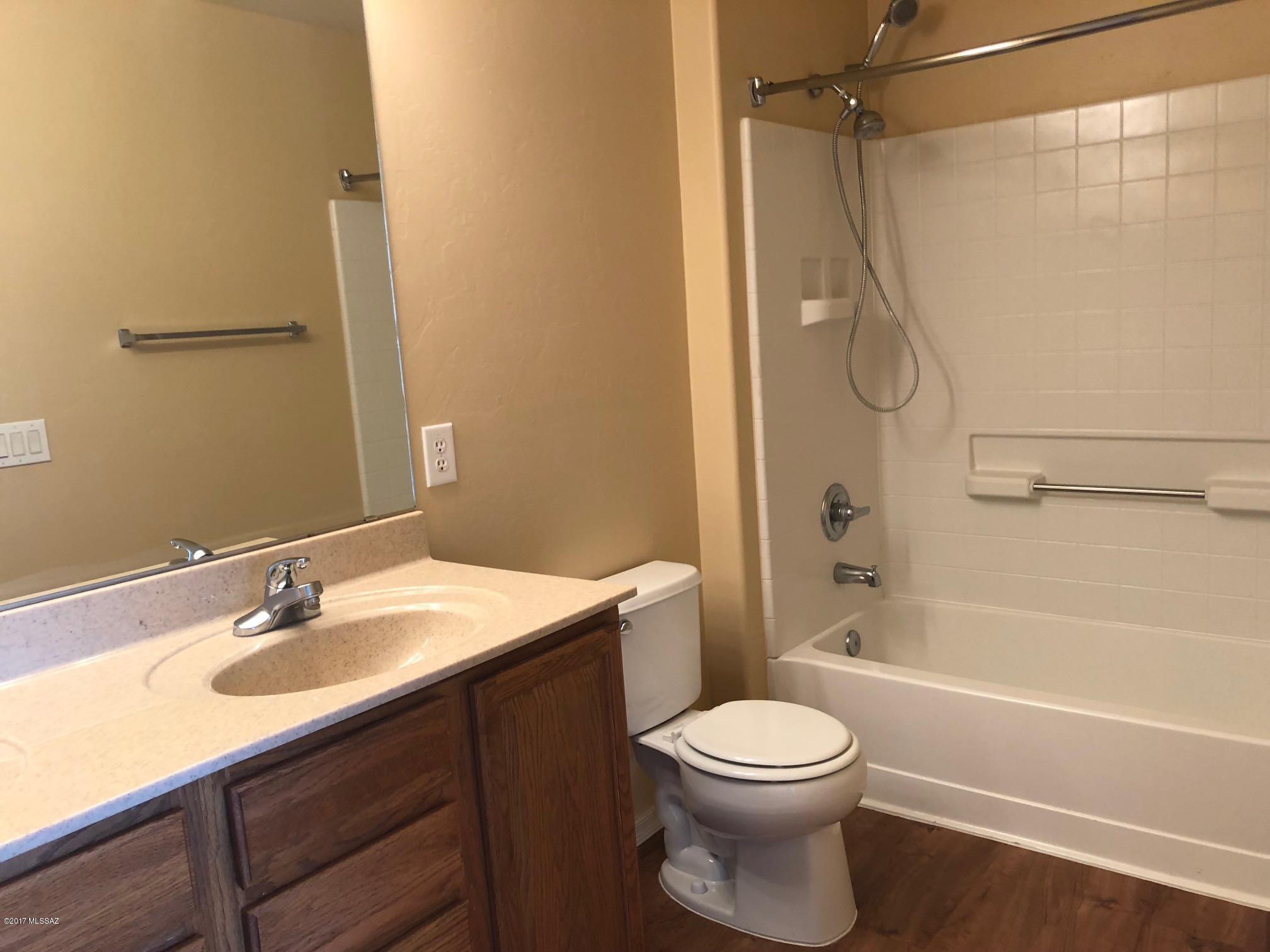 3248 N Rambling Creek Place