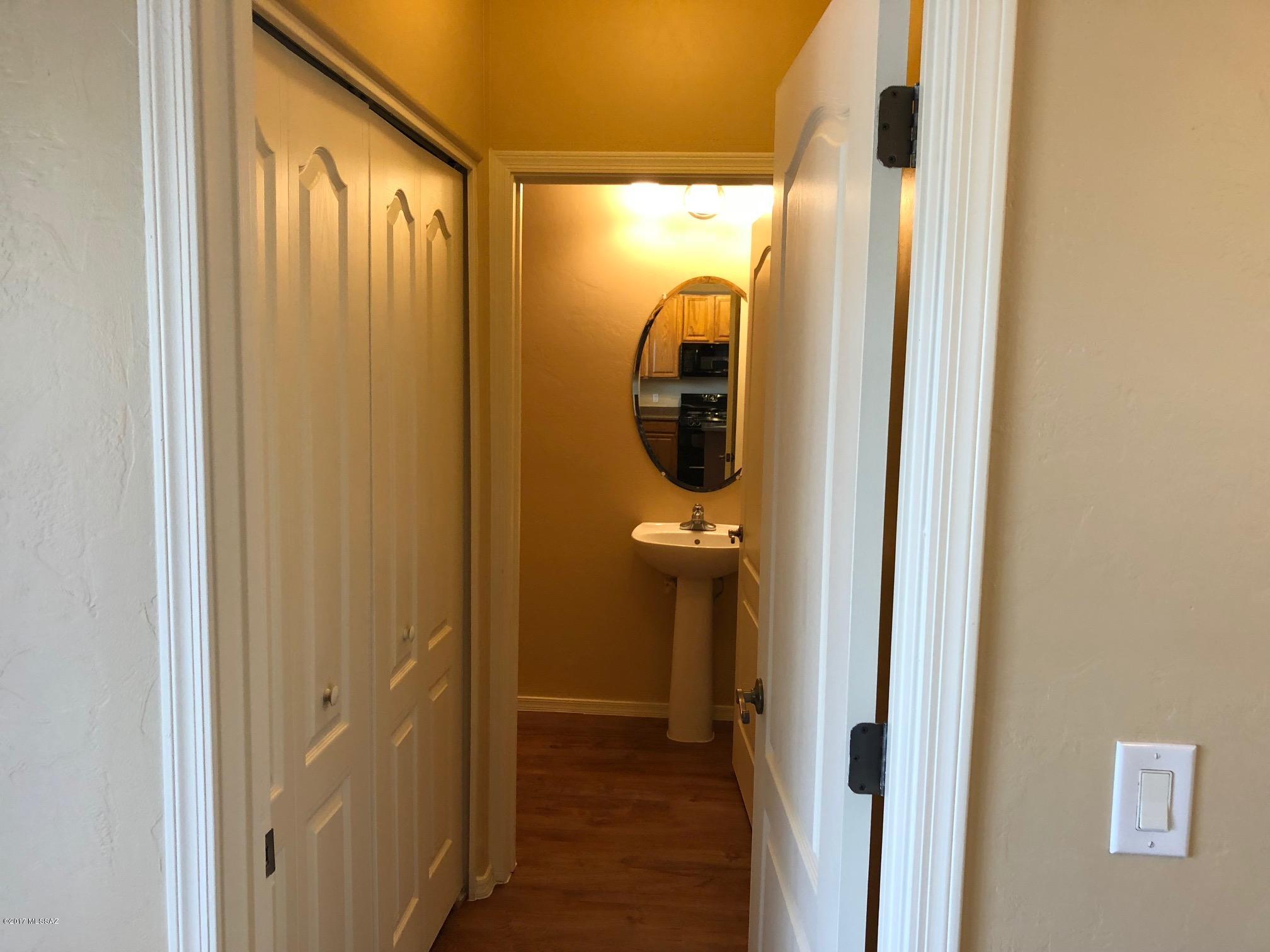 3248 N Rambling Creek Place